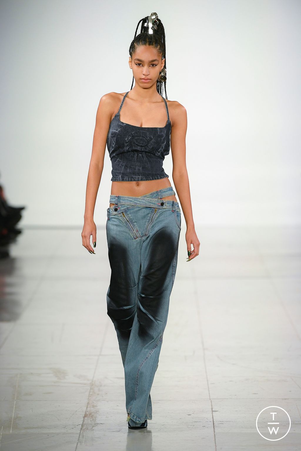 Fashion Week London Spring/Summer 2023 look 2 de la collection Masha Popova womenswear