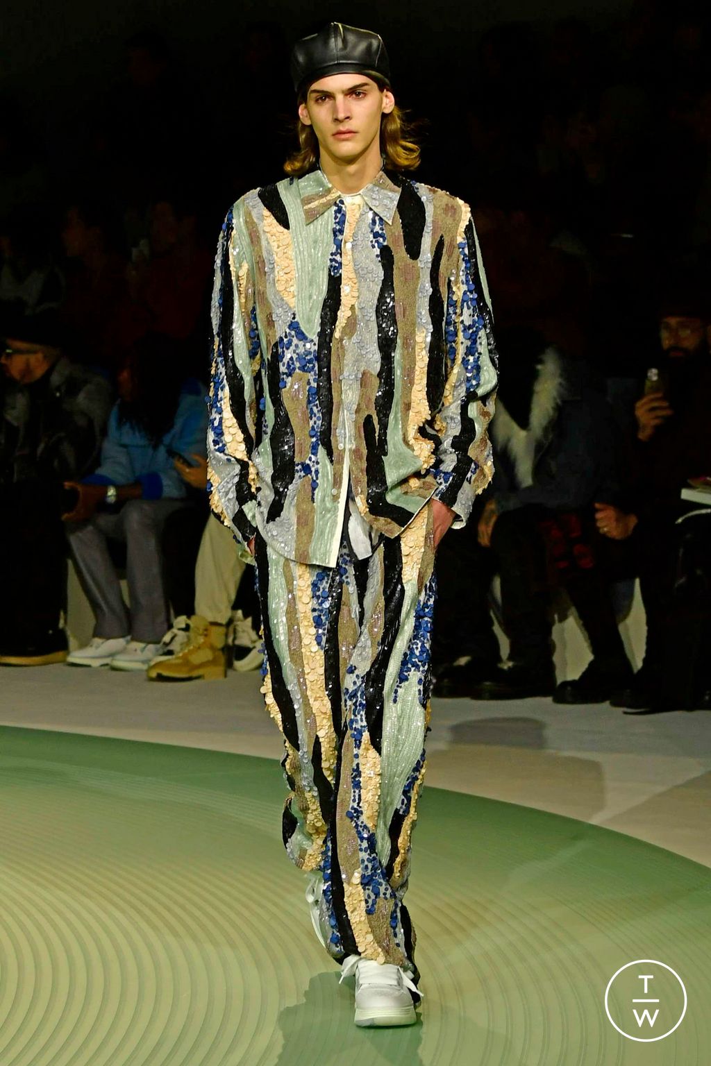 Fashion Week Paris Fall/Winter 2023 look 22 de la collection Amiri menswear
