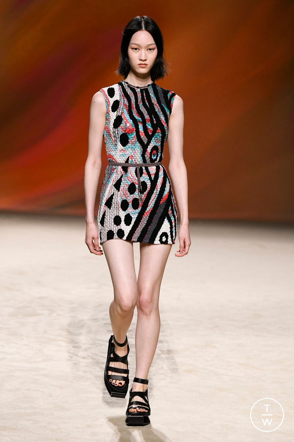 Fashion Week Paris Spring/Summer 2023 look 48 from the Hermès collection womenswear