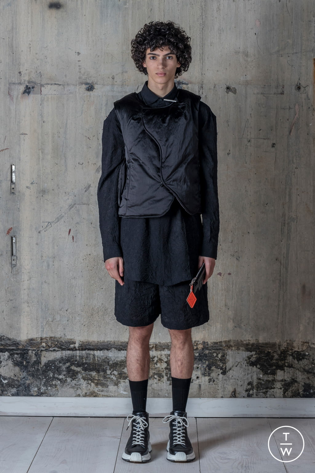 Fashion Week Milan Fall/Winter 2021 look 28 from the A Cold Wall collection 男装