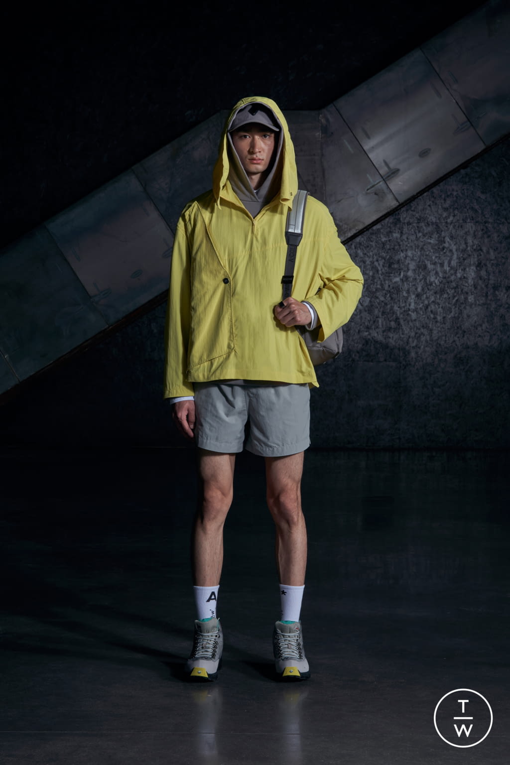 Fashion Week Milan Spring/Summer 2022 look 9 from the A Cold Wall collection menswear