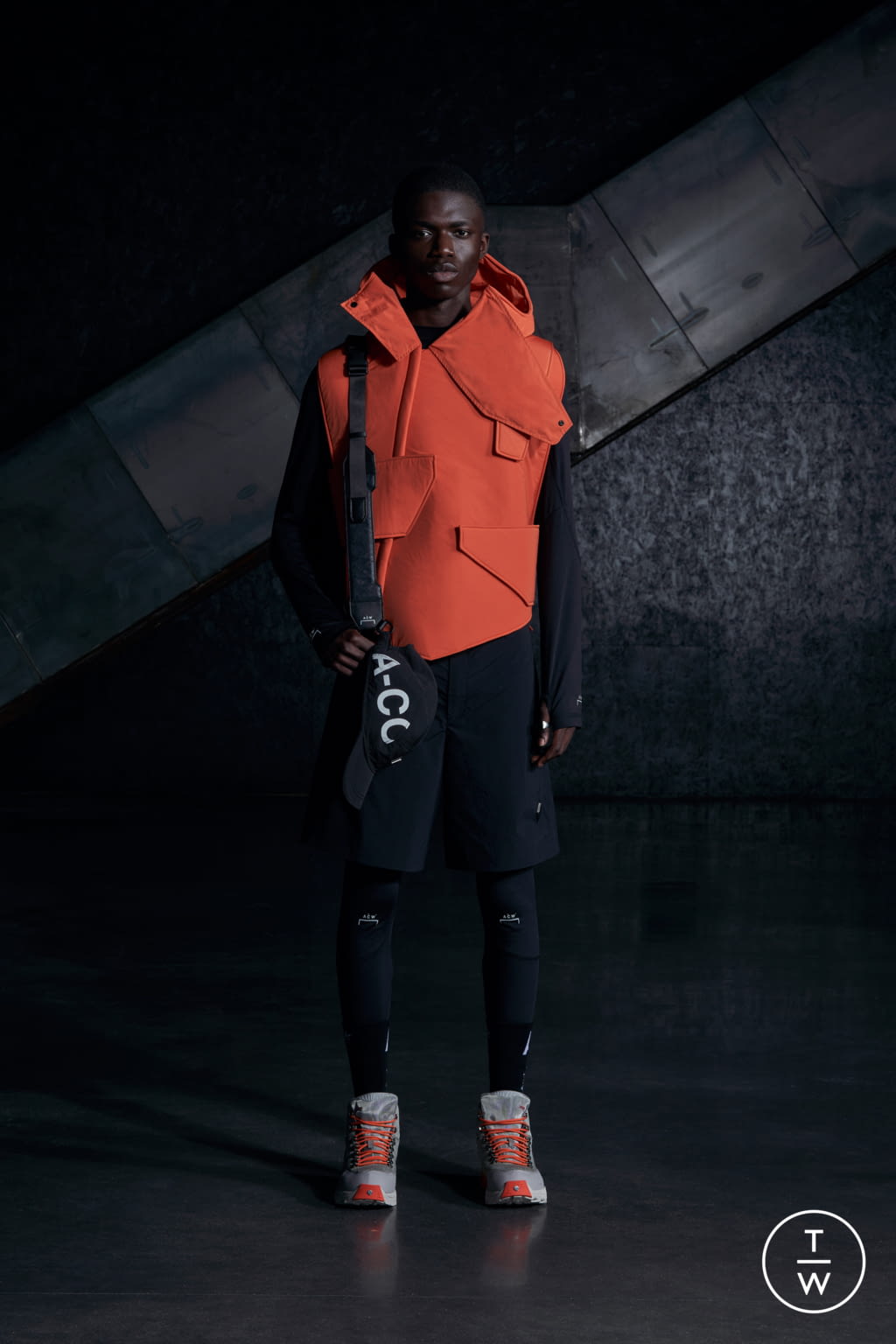 Fashion Week Milan Spring/Summer 2022 look 15 de la collection A Cold Wall menswear