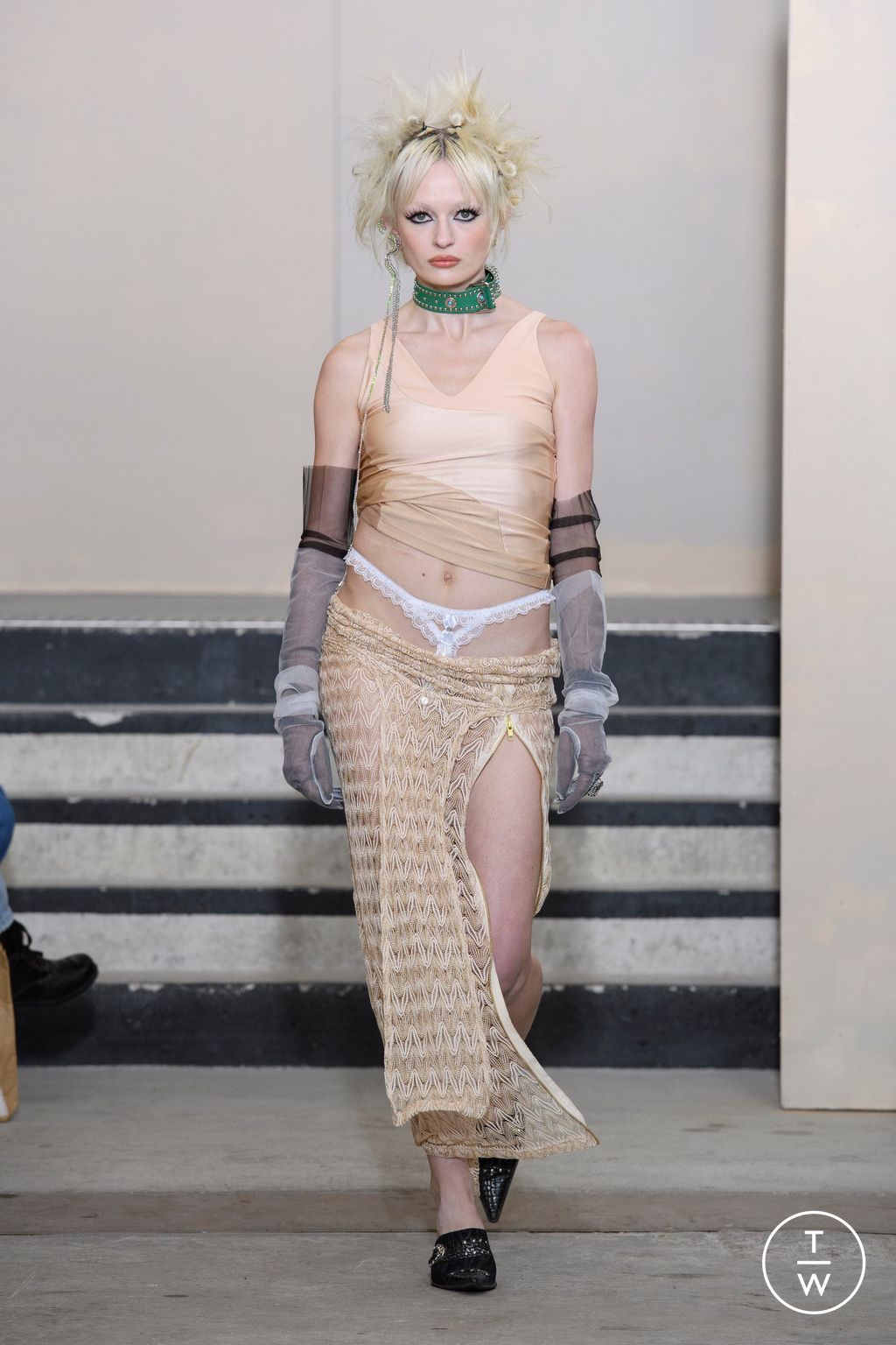 Fashion Week Paris Spring/Summer 2023 look 6 from the WEINSANTO collection womenswear