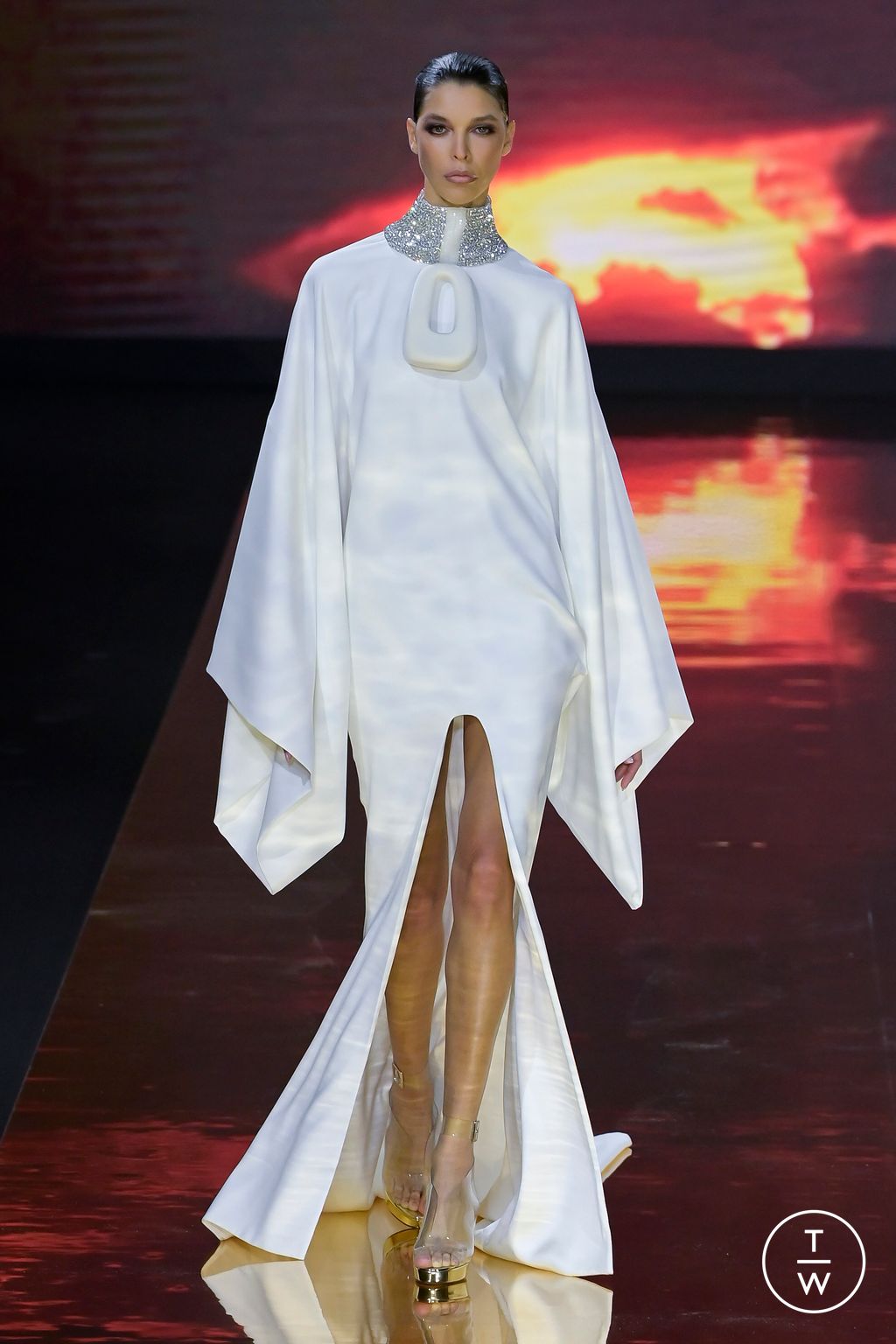 Fashion Week Paris Spring/Summer 2023 look 3 from the Stephane Rolland collection 高级定制