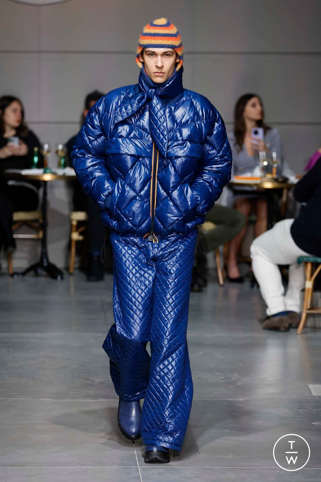 Fashion Week Milan Fall/Winter 2023 look 17 de la collection K-WAY R&D menswear