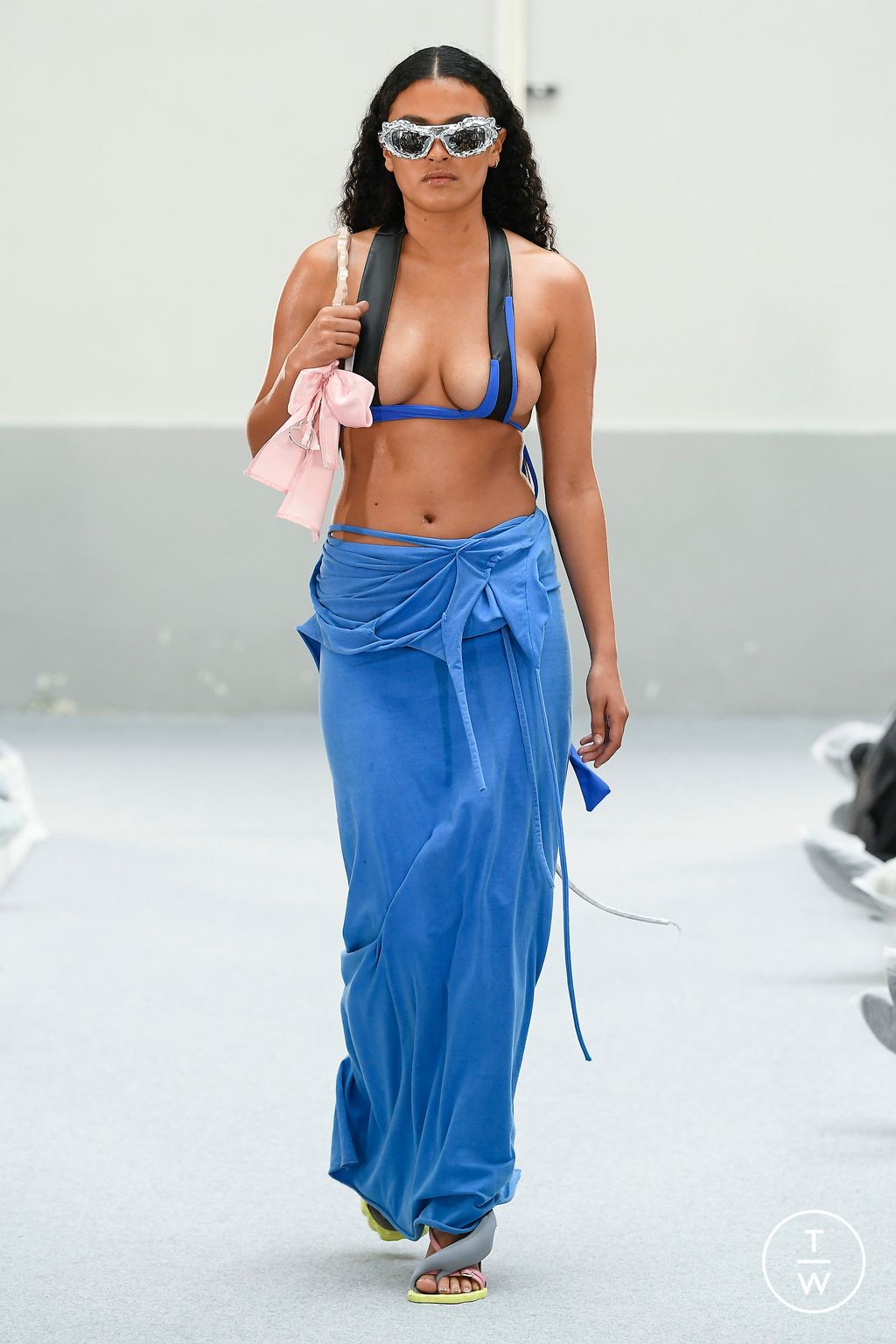Fashion Week Paris Spring/Summer 2023 look 24 from the Ottolinger collection 女装