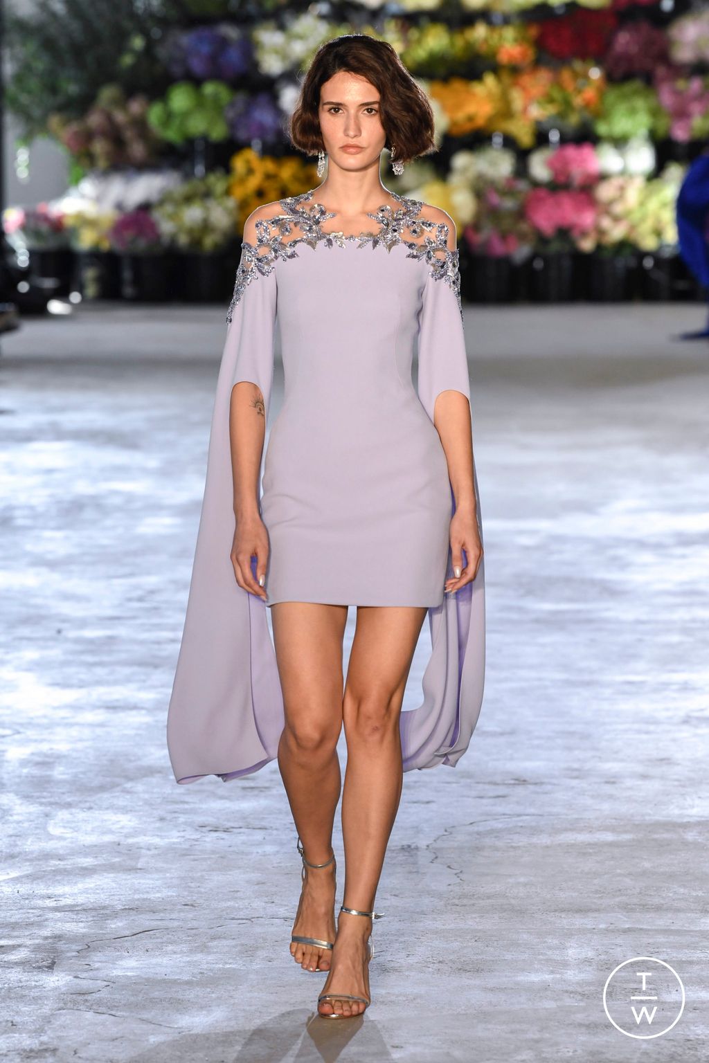 Fashion Week New York Spring/Summer 2023 look 2 de la collection Pamella Roland womenswear