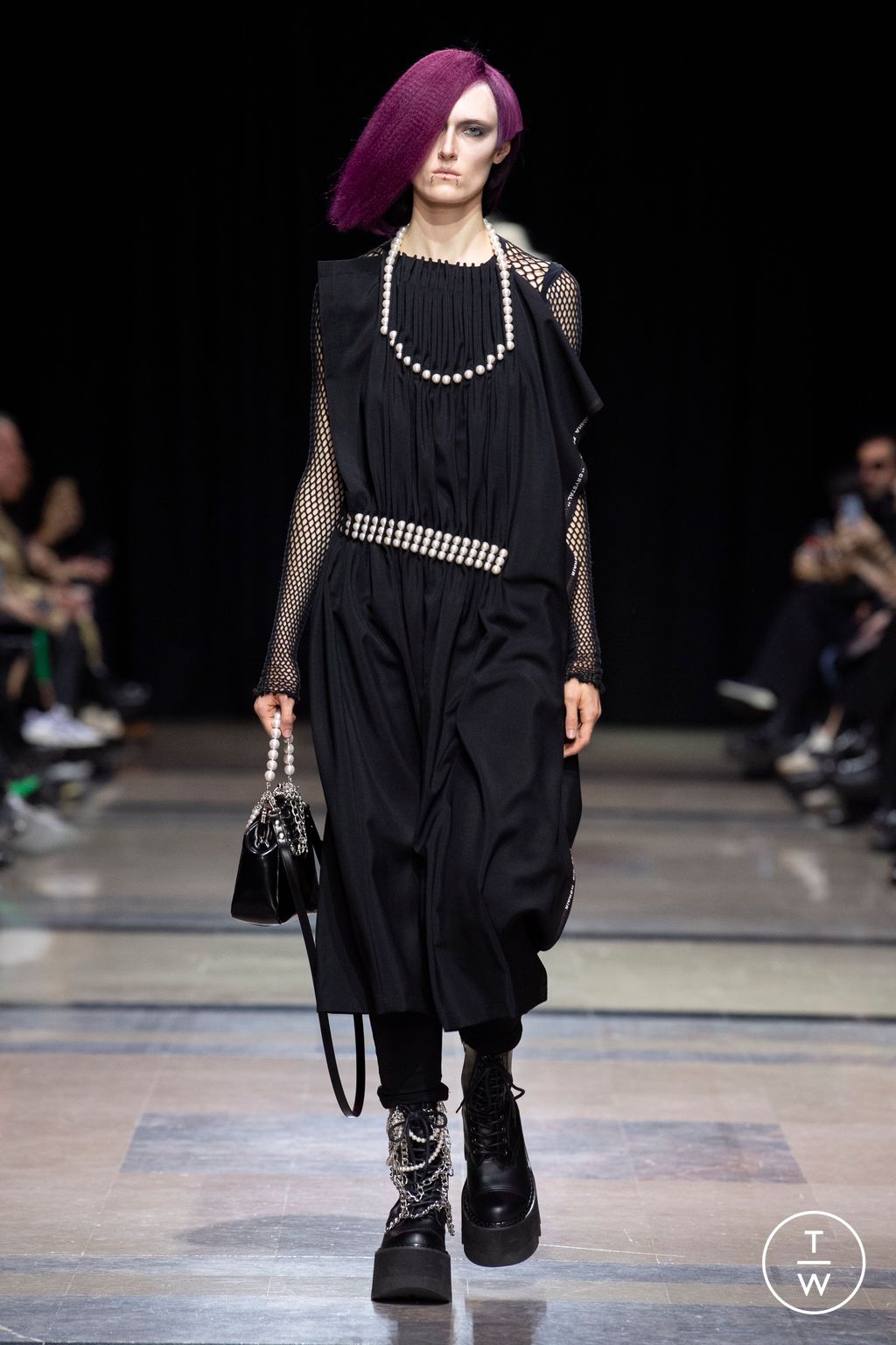 Fashion Week Paris Spring/Summer 2023 look 30 from the Junya Watanabe collection 女装