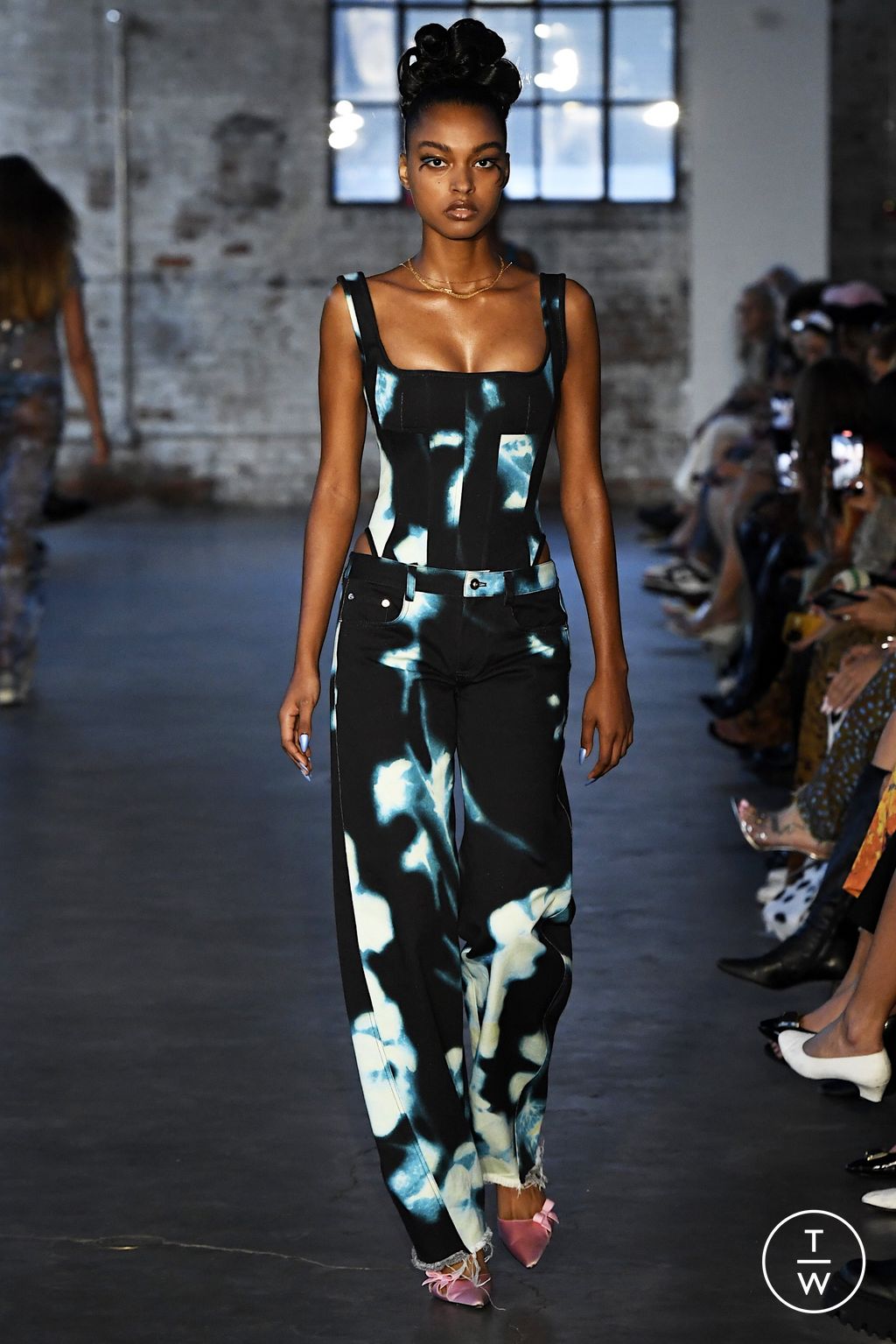 Fashion Week New York Spring/Summer 2023 look 3 from the Priscavera collection 女装