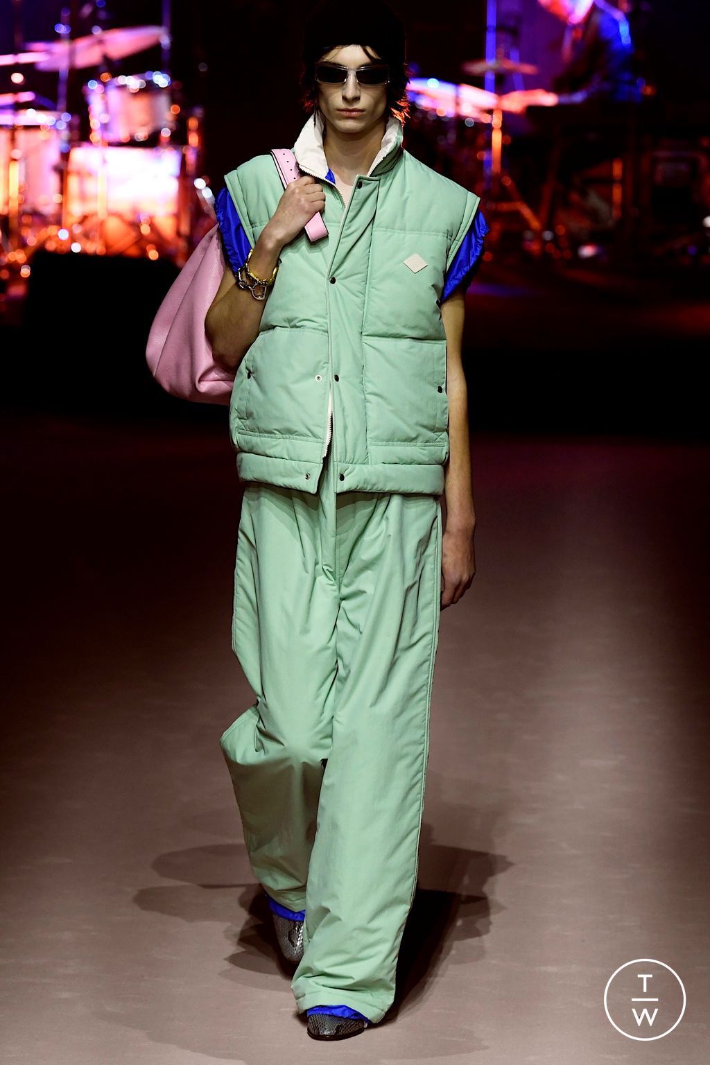 Fashion Week Milan Fall/Winter 2023 look 37 de la collection Gucci menswear
