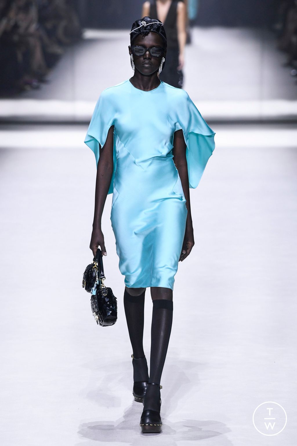 Fashion Week New York Resort 2023 look 40 from the Fendi collection 女装