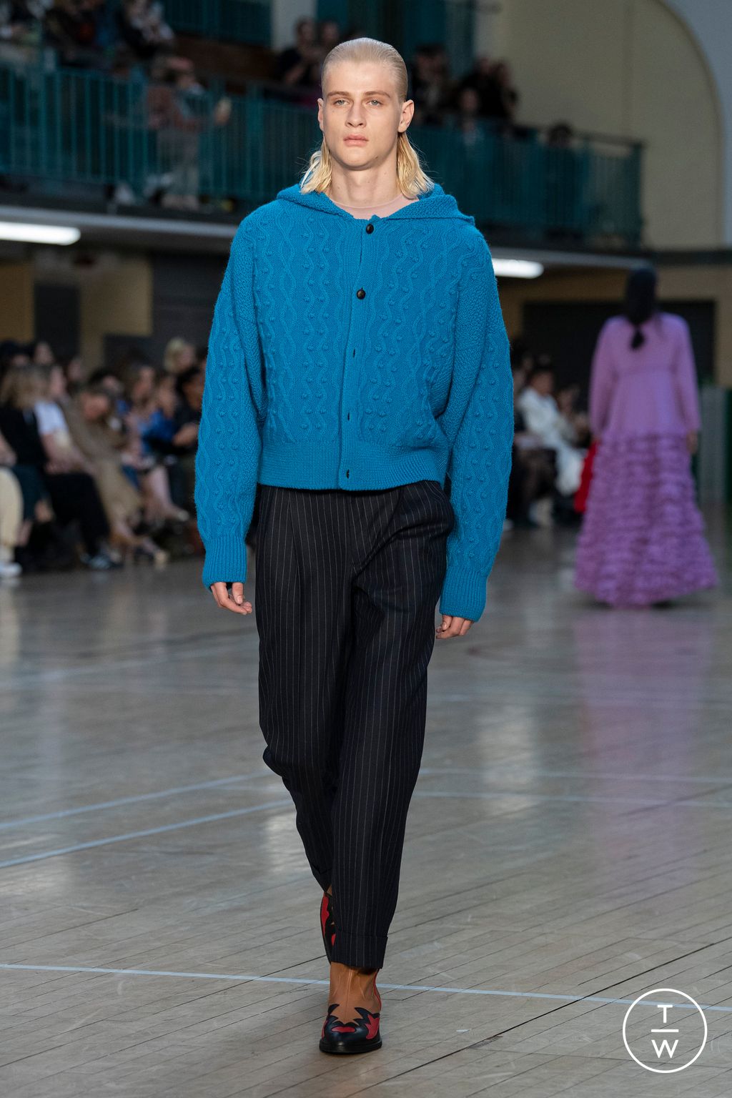 Fashion Week London Spring/Summer 2023 look 23 from the Molly Goddard collection womenswear