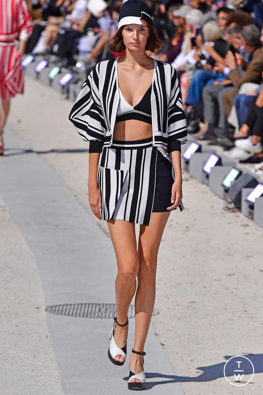 Fashion Week Milan Spring/Summer 2023 look 16 de la collection Anteprima womenswear