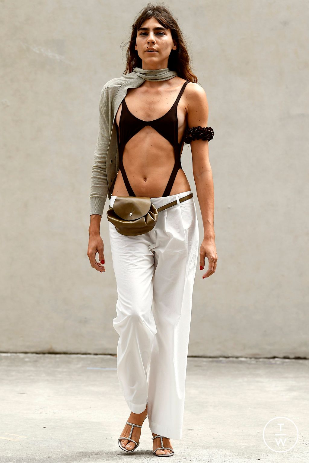 Fashion Week New York Spring/Summer 2023 look 3 de la collection Maryam Nassir Zadeh womenswear
