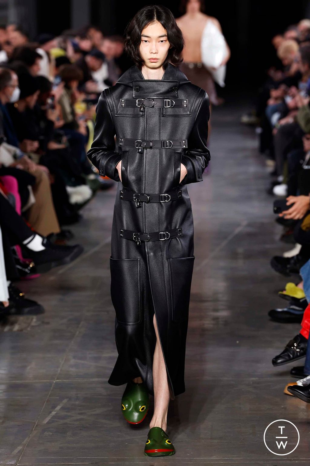 Fashion Week Milan Fall/Winter 2023 look 9 de la collection JW Anderson menswear