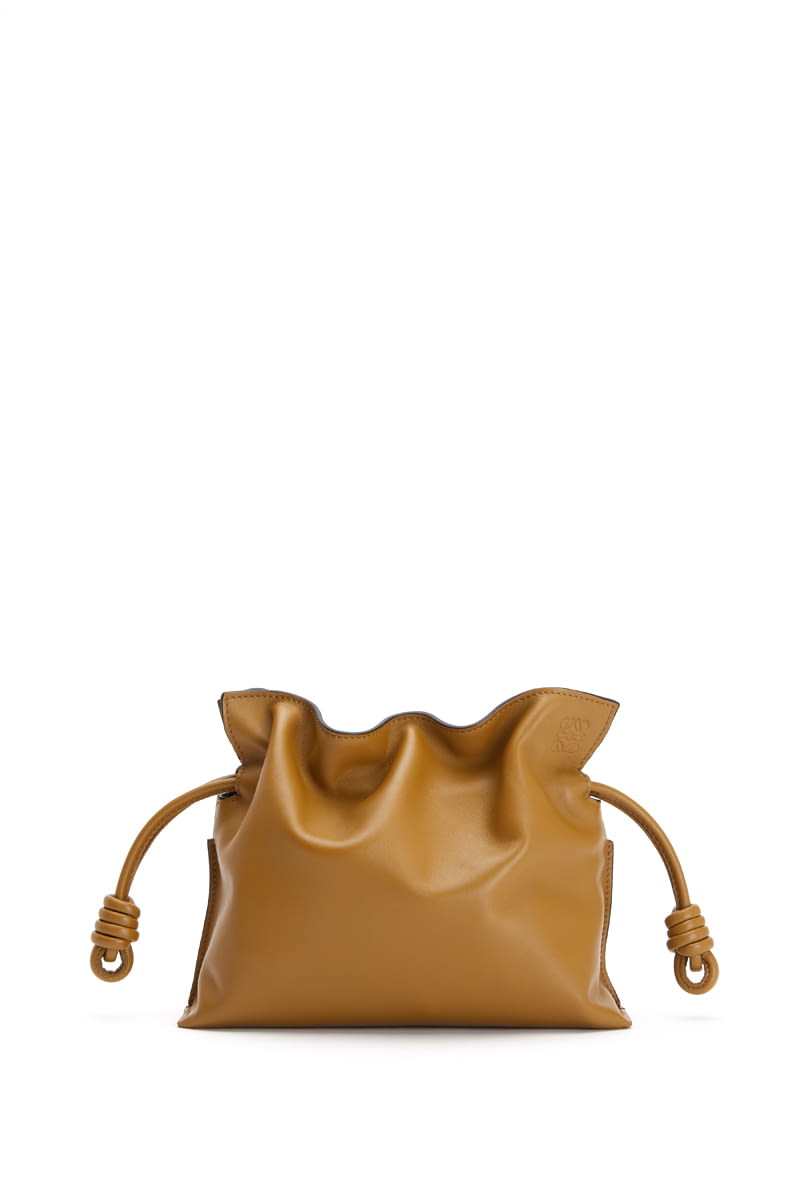 Fashion Week Paris Spring/Summer 2021 look 9 from the Loewe collection womenswear accessories