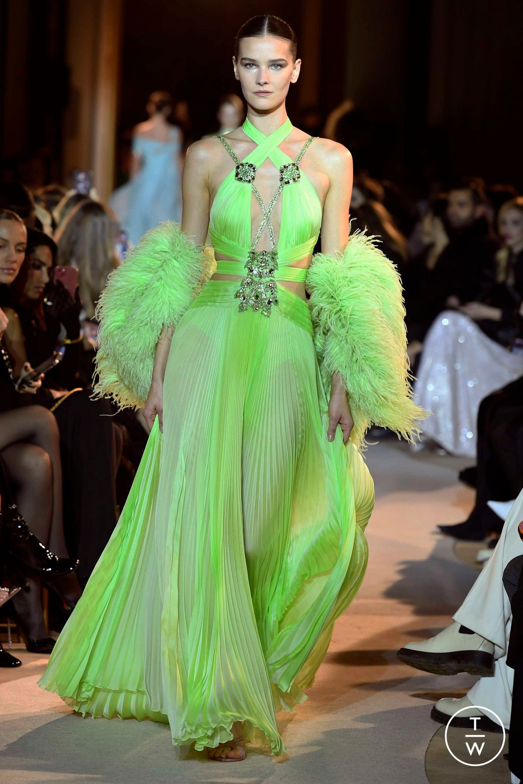 Fashion Week Paris Spring/Summer 2023 look 19 from the Zuhair Murad collection 高级定制
