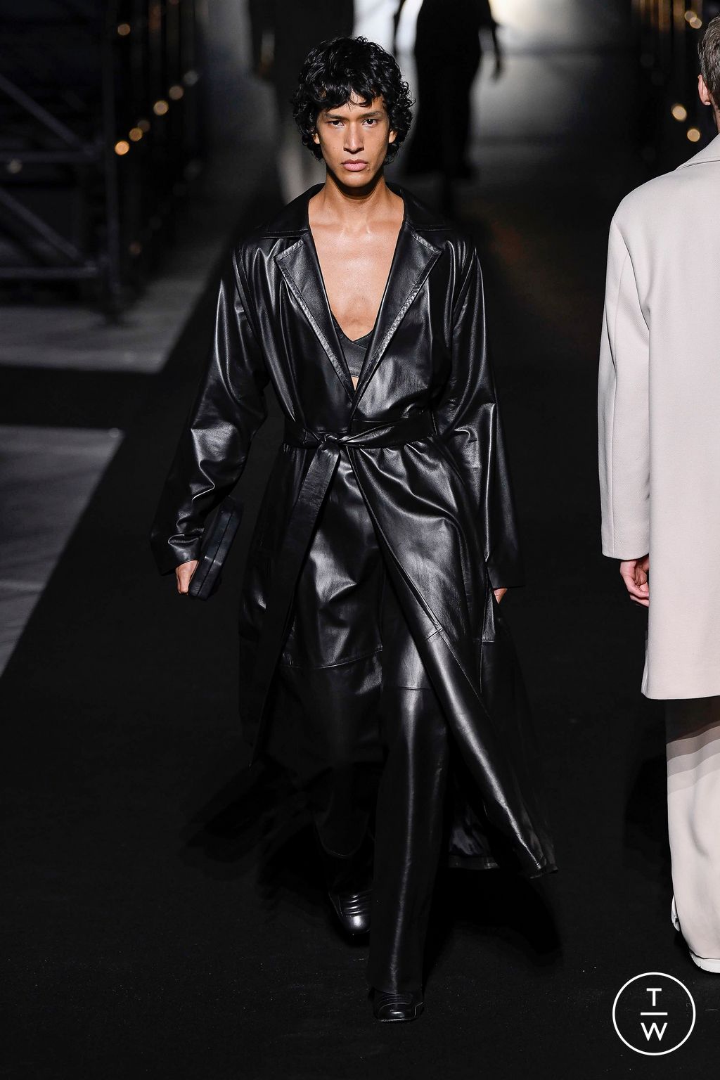 Fashion Week Milan Fall/Winter 2022 look 38 from the Boss collection womenswear