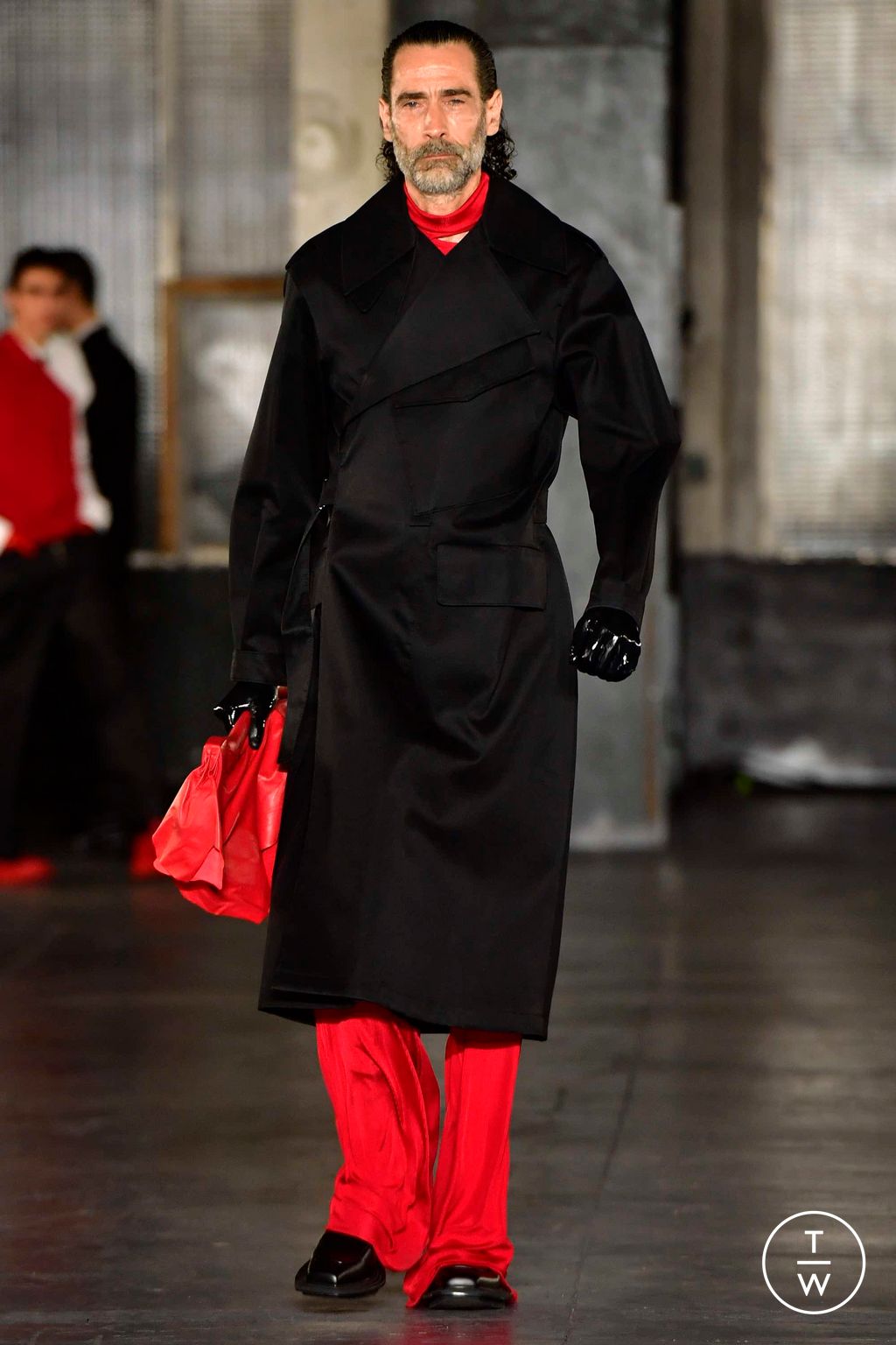 Fashion Week Paris Fall/Winter 2023 look 12 from the Louis Gabriel Nouchi collection menswear