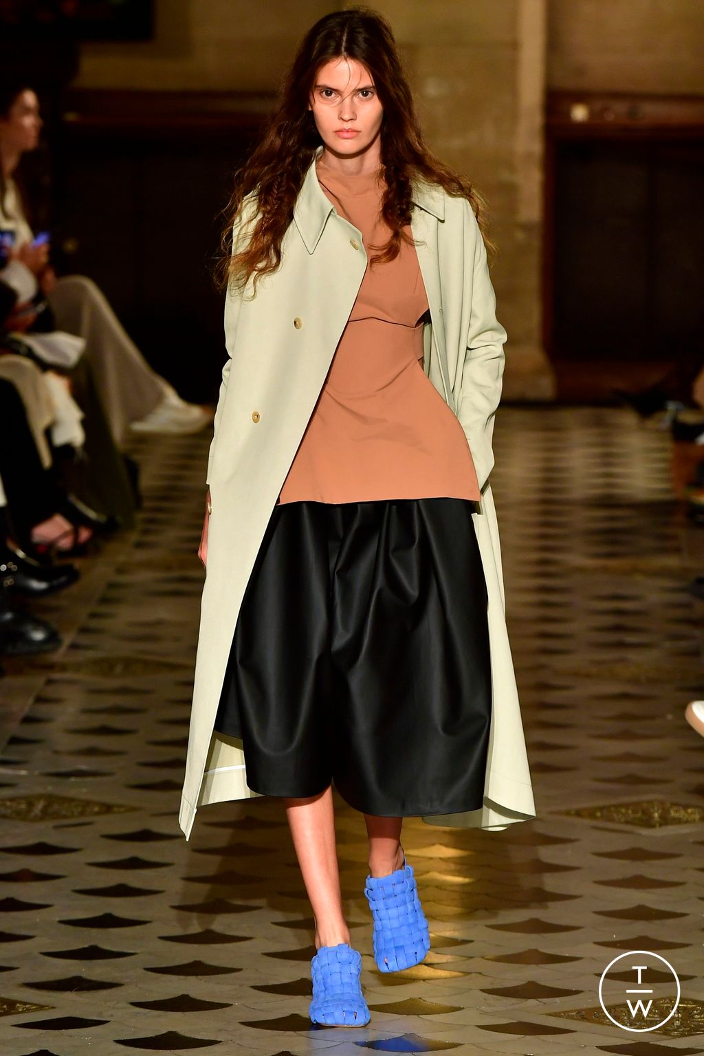 Fashion Week Paris Spring/Summer 2023 look 14 from the A.W.A.K.E MODE collection womenswear