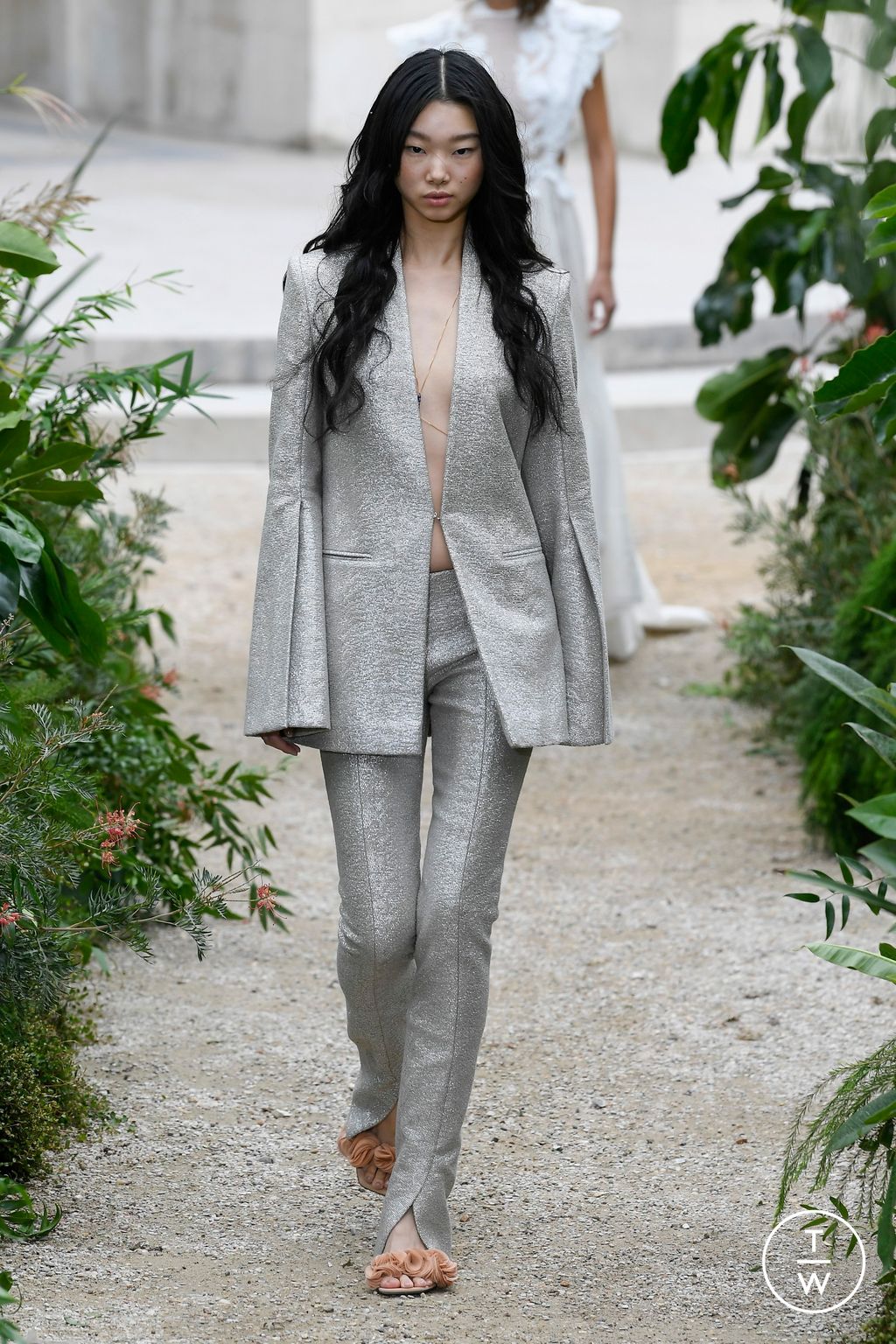 Fashion Week Paris Spring/Summer 2023 look 46 from the Zimmermann collection womenswear