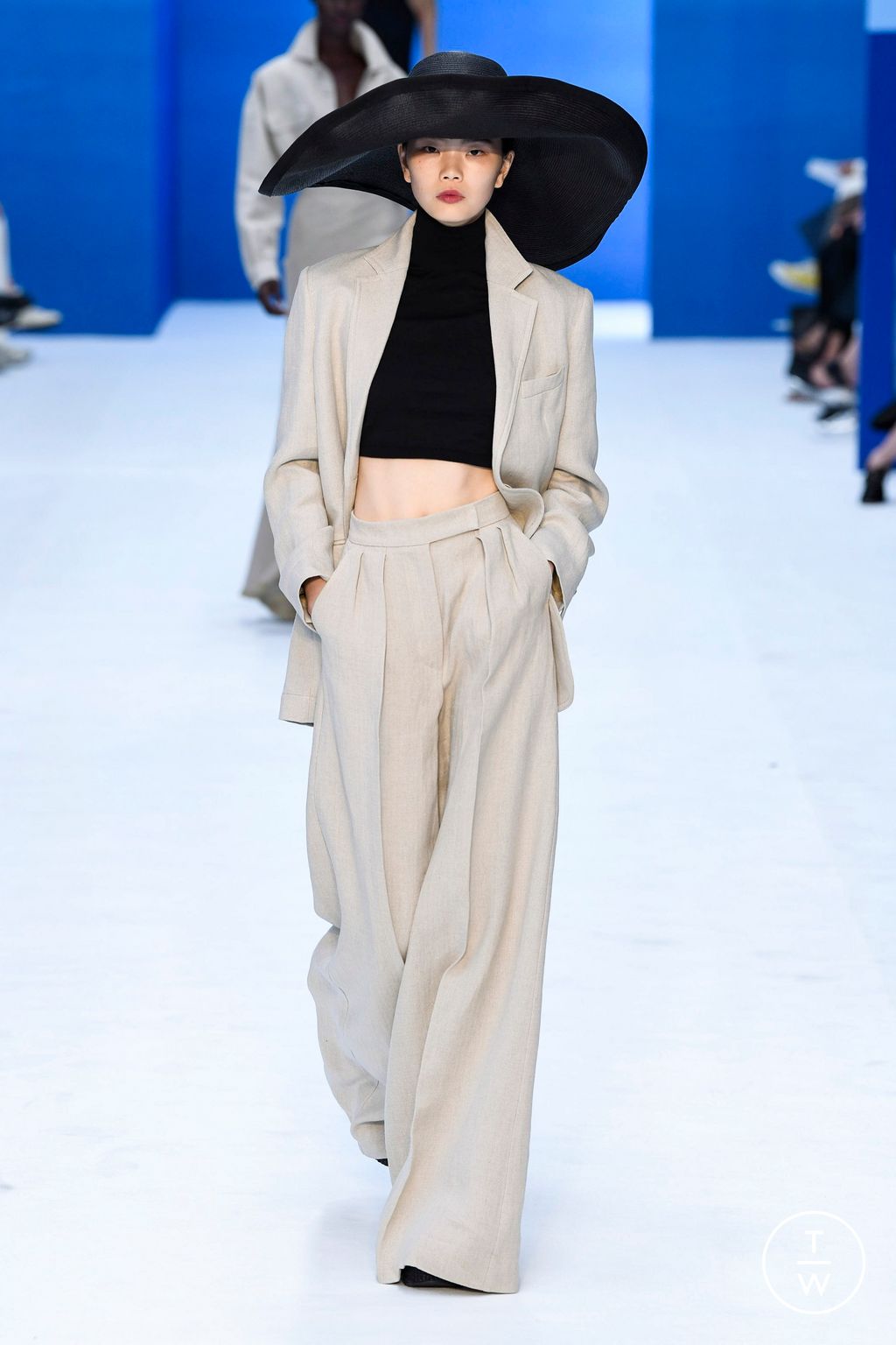 Fashion Week Milan Spring/Summer 2023 look 13 from the Max Mara collection 女装