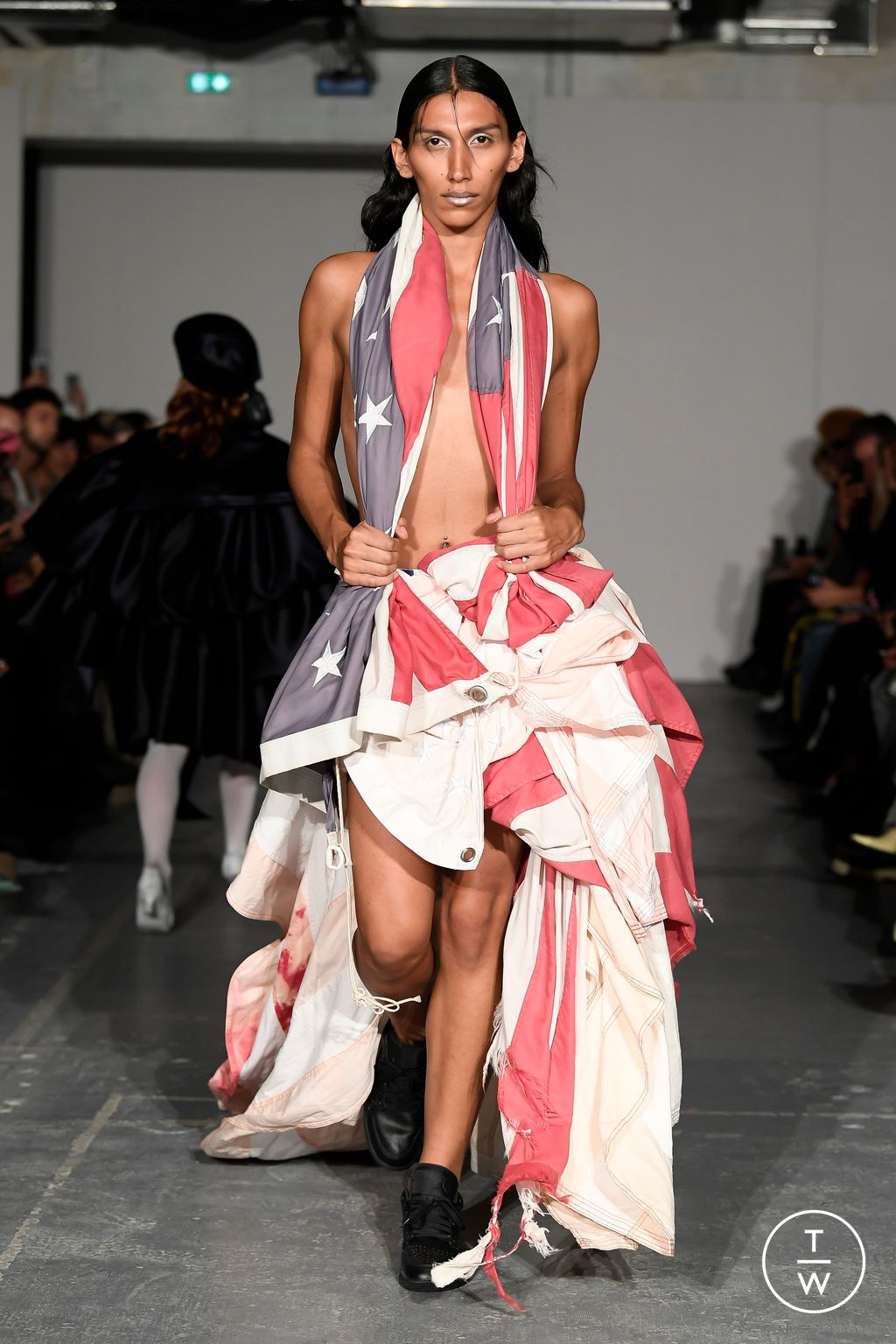Fashion Week Paris Spring/Summer 2023 look 13 from the Vaquera collection womenswear