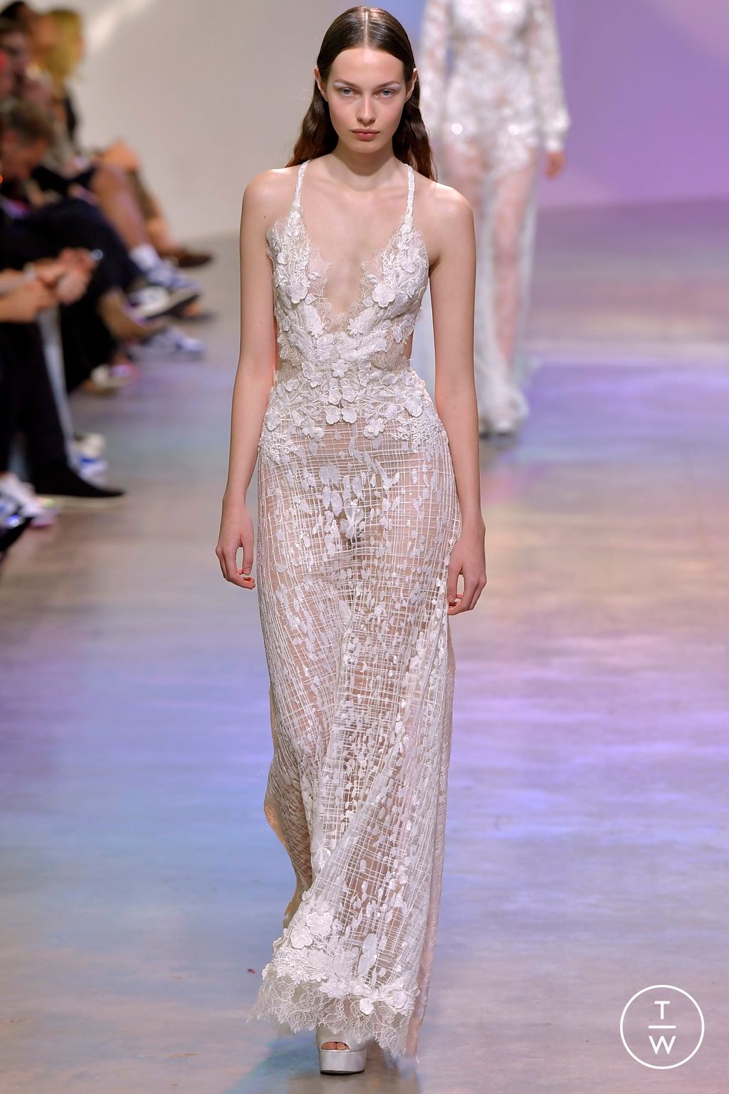 Fashion Week Paris Spring/Summer 2023 look 66 from the Elie Saab collection 女装