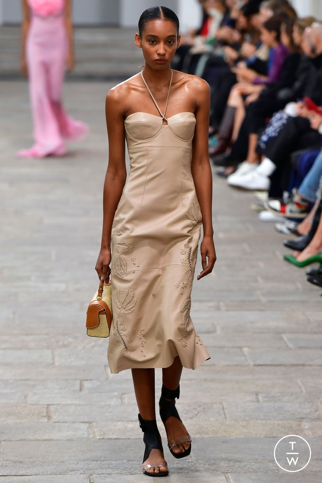 Fashion Week Milan Spring/Summer 2023 look 26 from the Ermanno Scervino collection womenswear