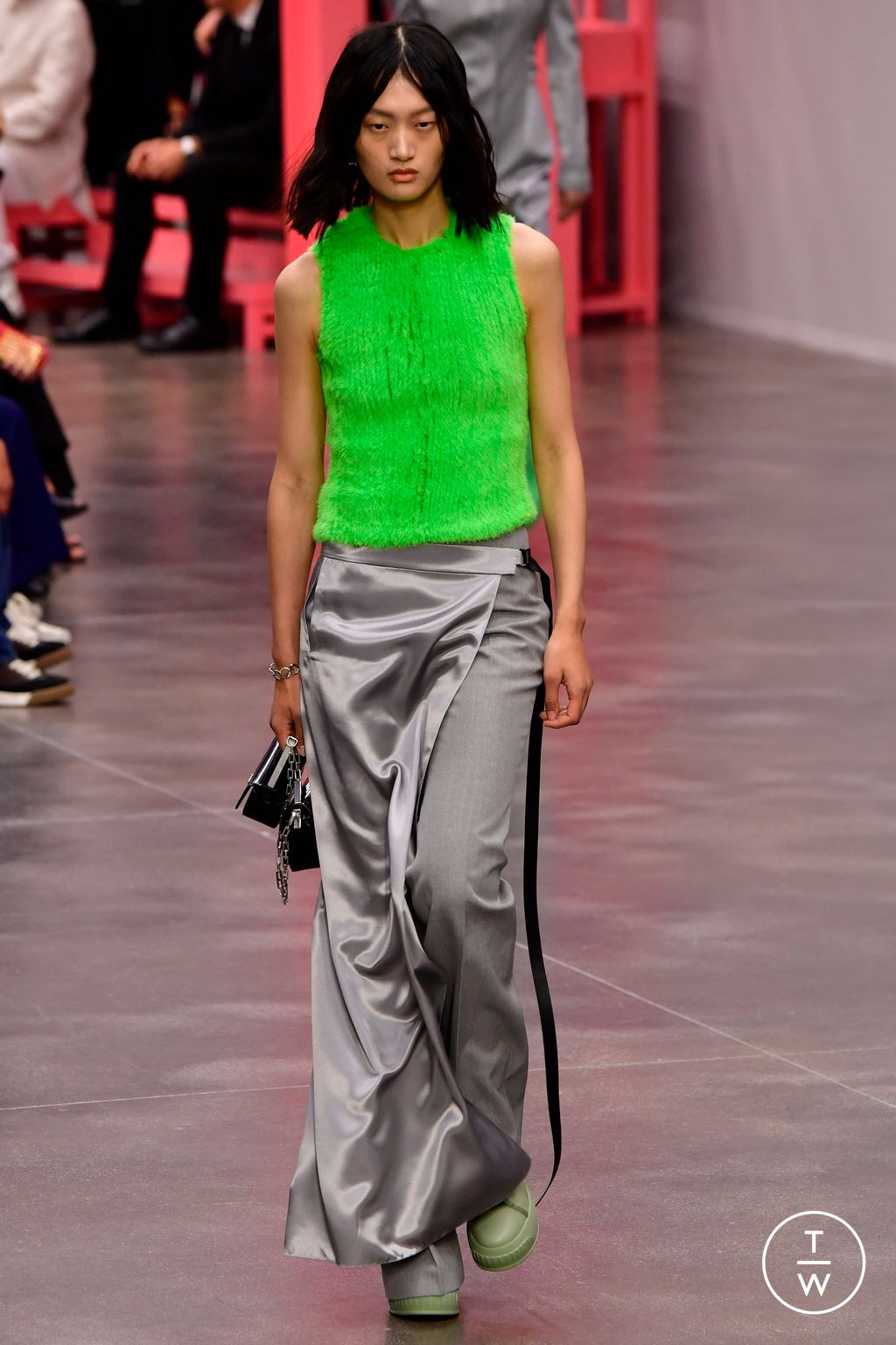 Fashion Week Milan Spring/Summer 2023 look 33 de la collection Fendi womenswear