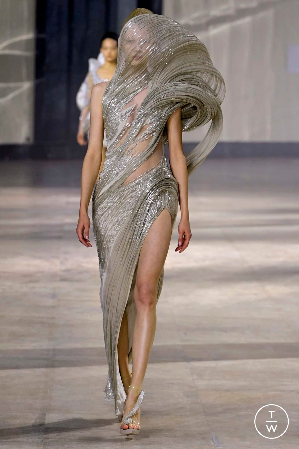 Fashion Week Paris Spring/Summer 2023 look 1 from the Gaurav Gupta collection couture