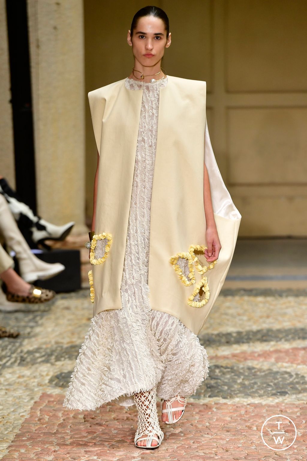Fashion Week Milan Spring/Summer 2023 look 1 from the Calcaterra collection womenswear