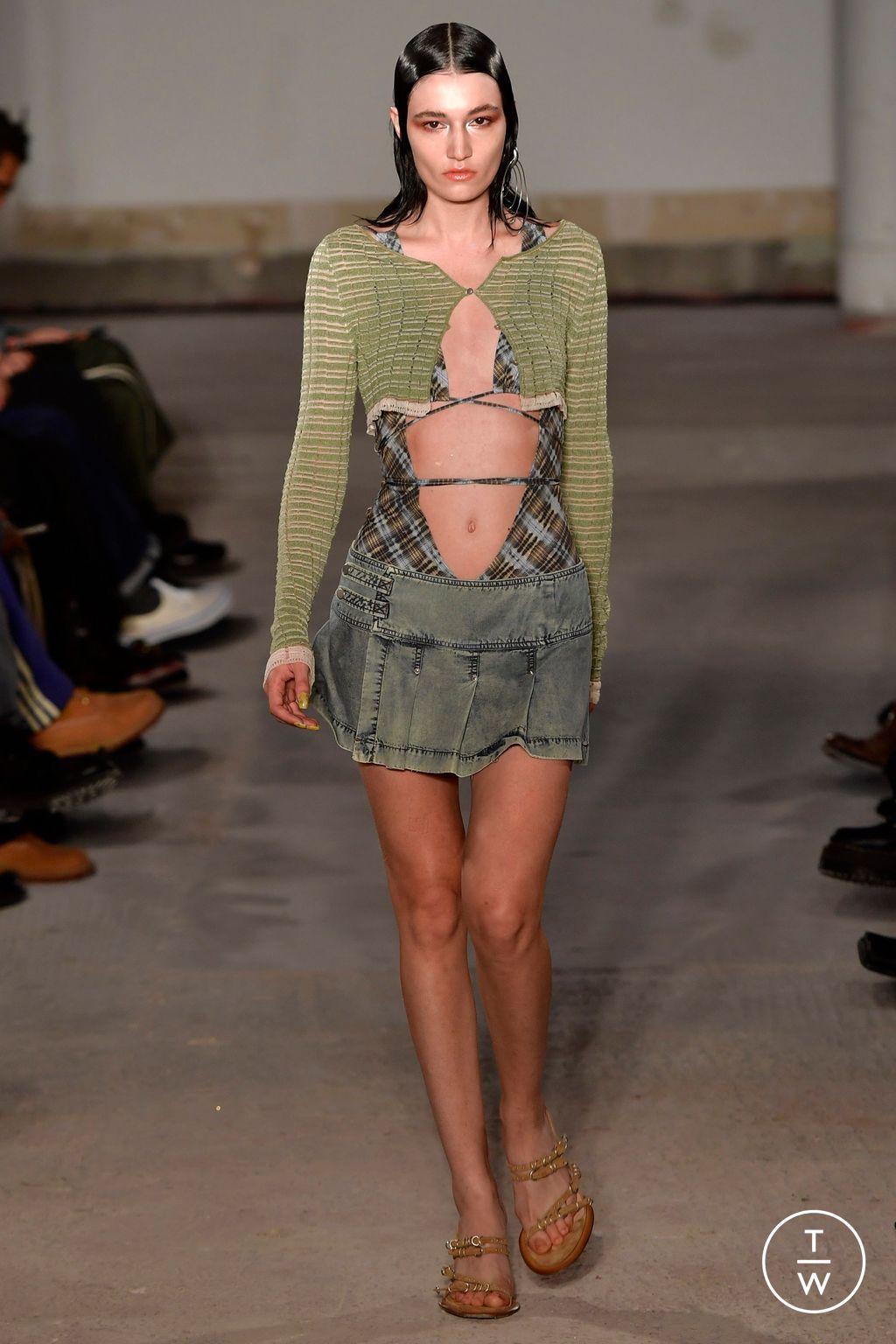 Fashion Week London Spring/Summer 2023 look 7 from the KNWLS collection womenswear