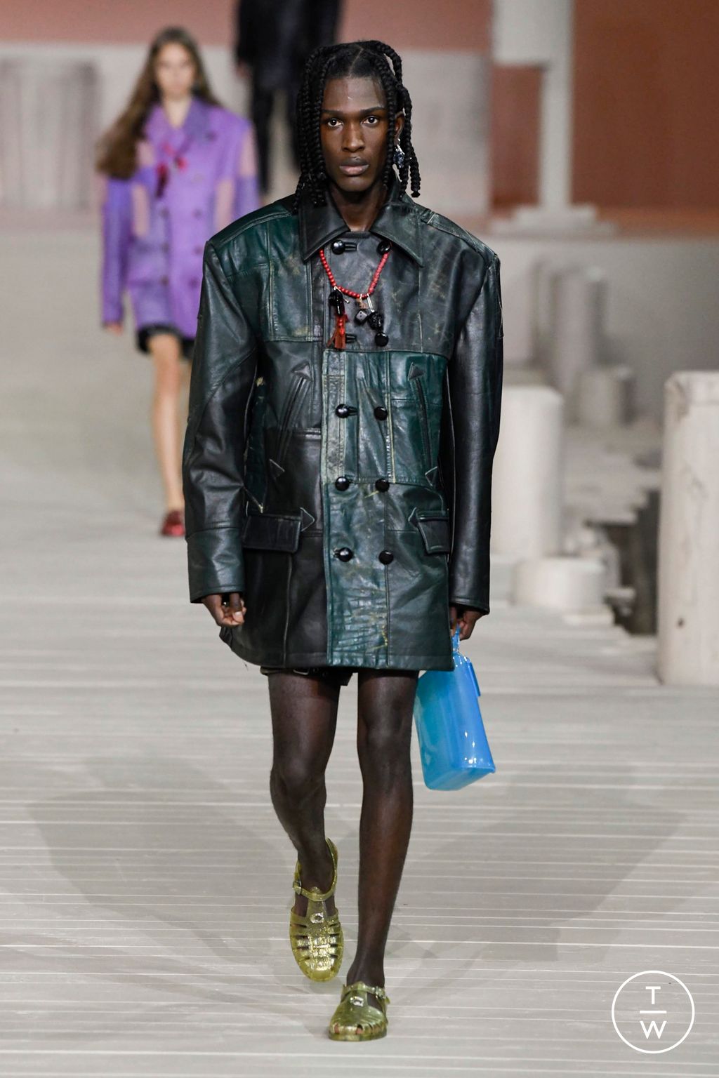 Fashion Week New York Spring/Summer 2023 look 39 from the Coach collection womenswear