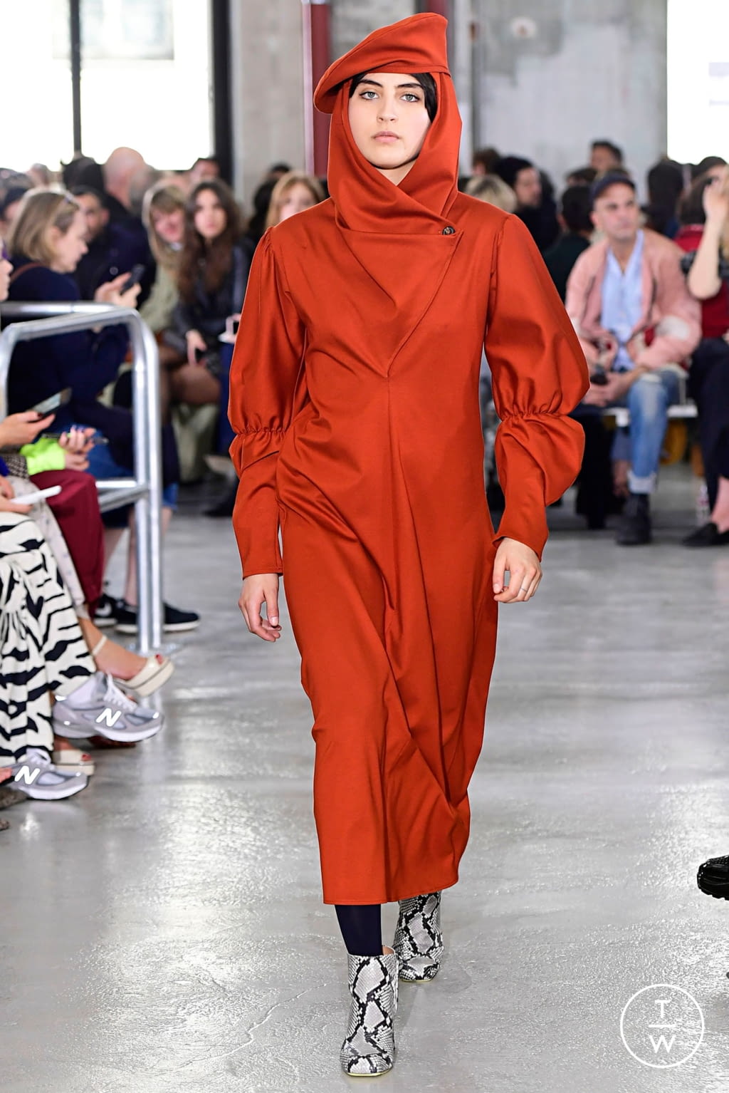 Fashion Week Paris Fall/Winter 2019 look 15 de la collection Aalto womenswear