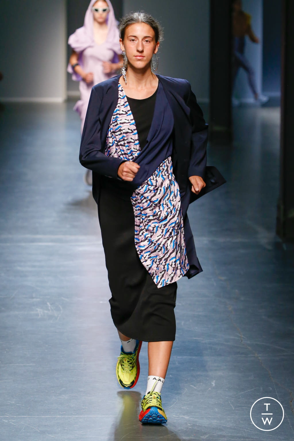 Fashion Week Paris Resort 2019 look 17 de la collection Aalto womenswear