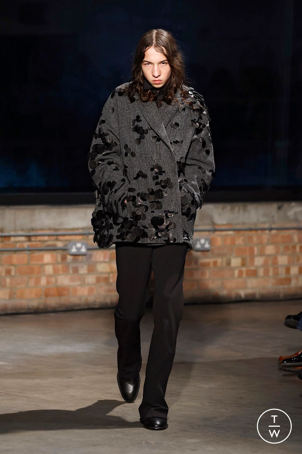 Fashion Week London Spring/Summer 2026 look 33 from the Aaron Esh collection womenswear