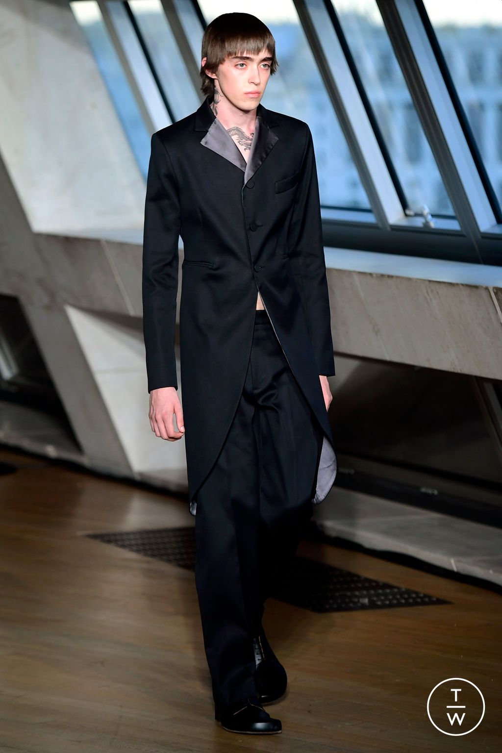 Fashion Week London Spring/Summer 2024 look 13 from the Aaron Esh collection womenswear