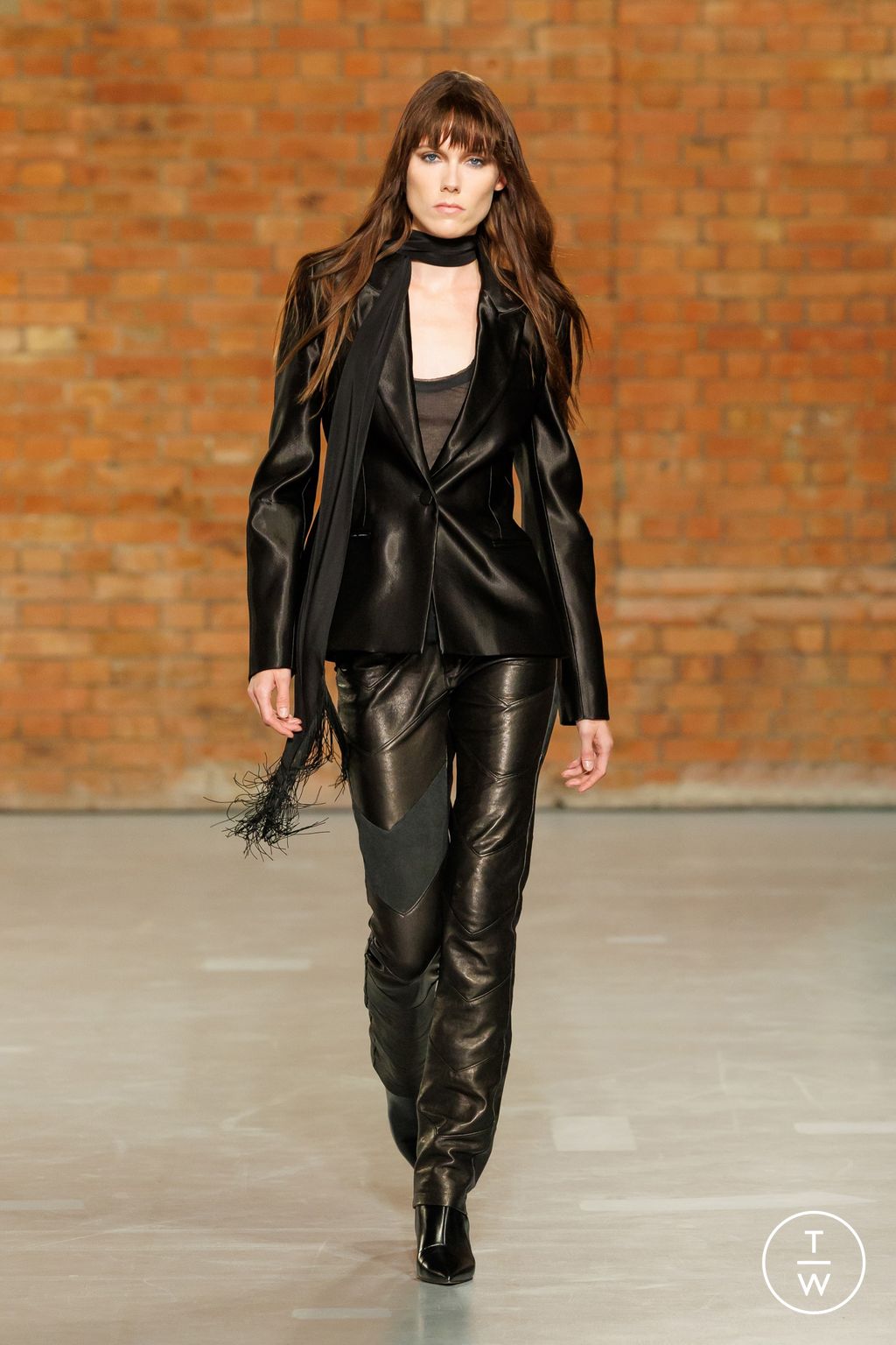 Fashion Week London Spring/Summer 2025 look 2 from the Aaron Esh collection womenswear