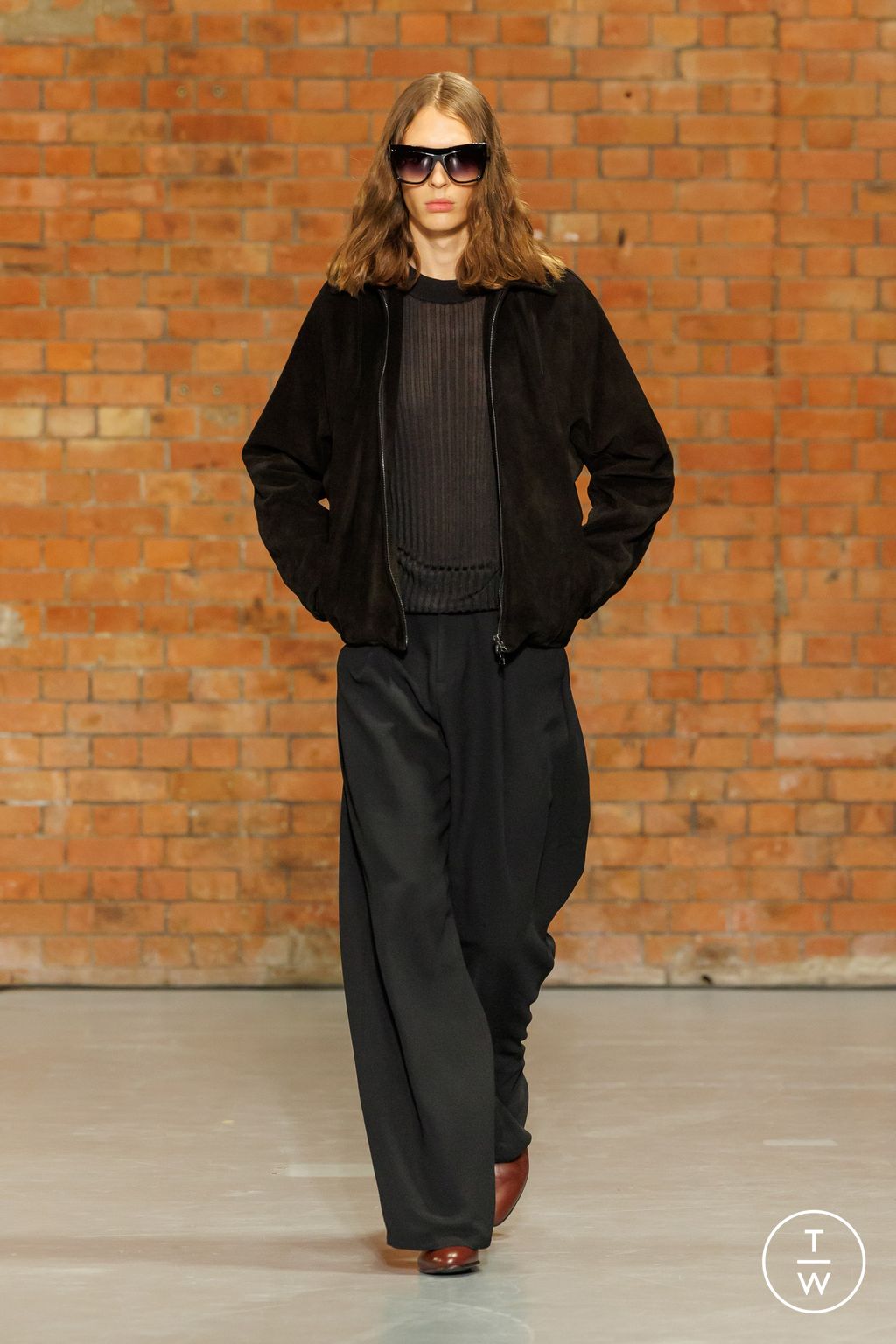 Fashion Week London Spring/Summer 2025 look 28 from the Aaron Esh collection womenswear