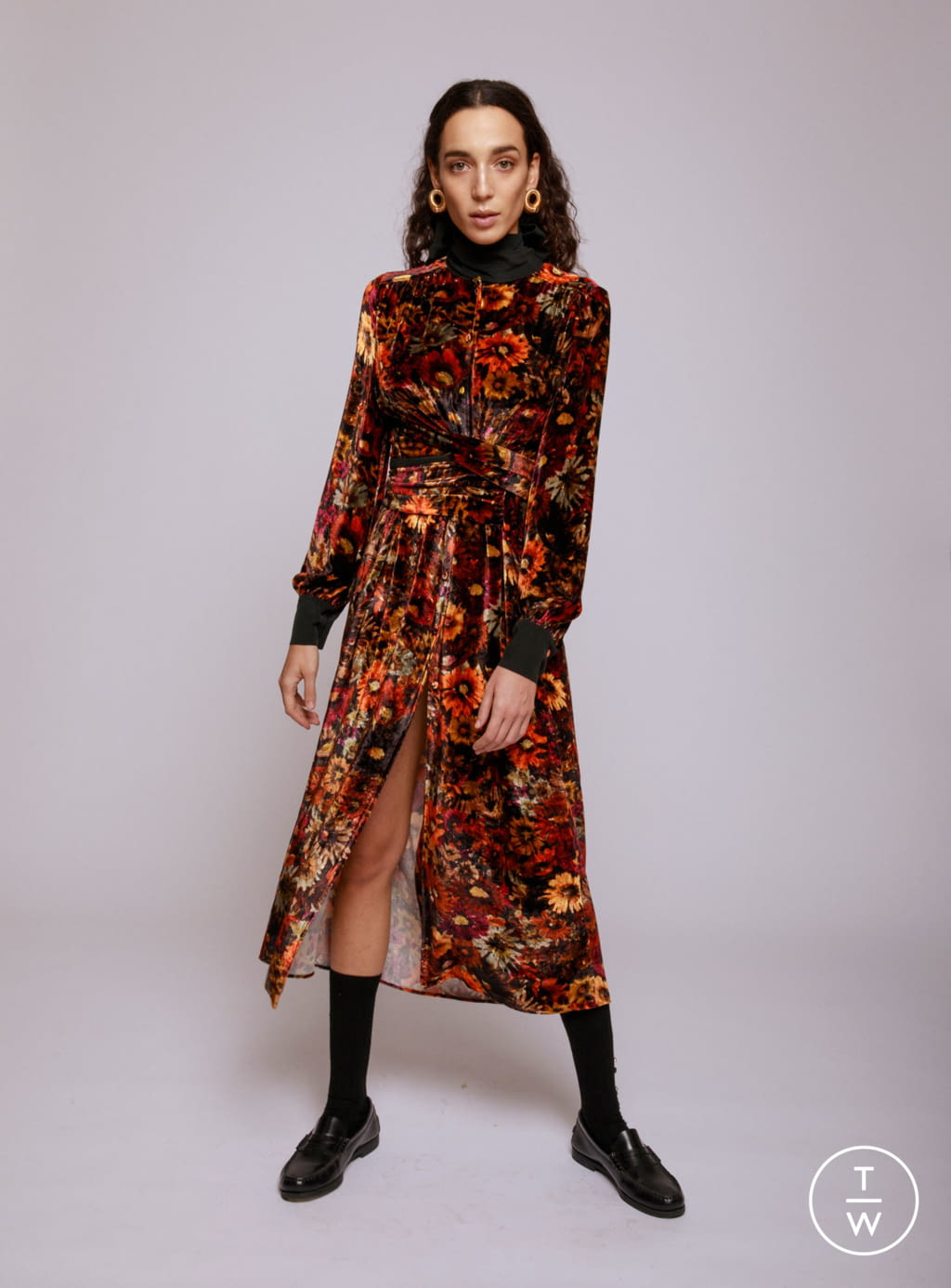 Fashion Week Milan Fall/Winter 2020 look 22 de la collection Vernisse womenswear