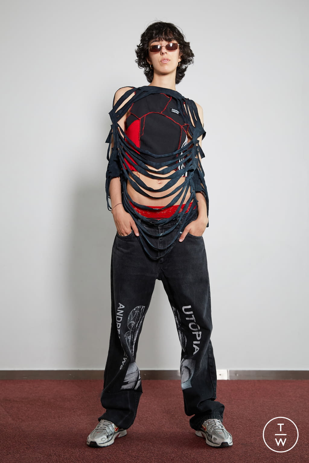Fashion Week Paris Spring/Summer 2022 look 12 from the Andrea Crews collection 男装