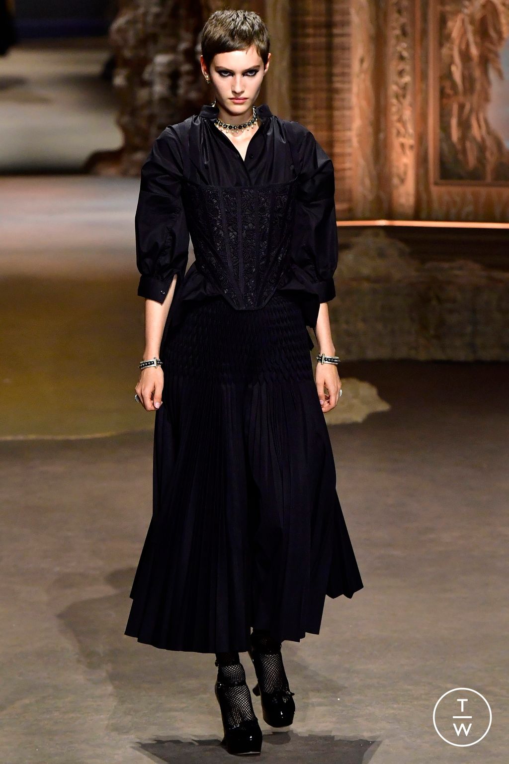 Fashion Week Paris Spring/Summer 2023 look 23 from the Christian Dior collection 女装