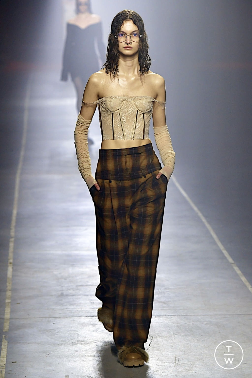 Fashion Week Milan Fall/Winter 2022 look 6 de la collection AC9 womenswear