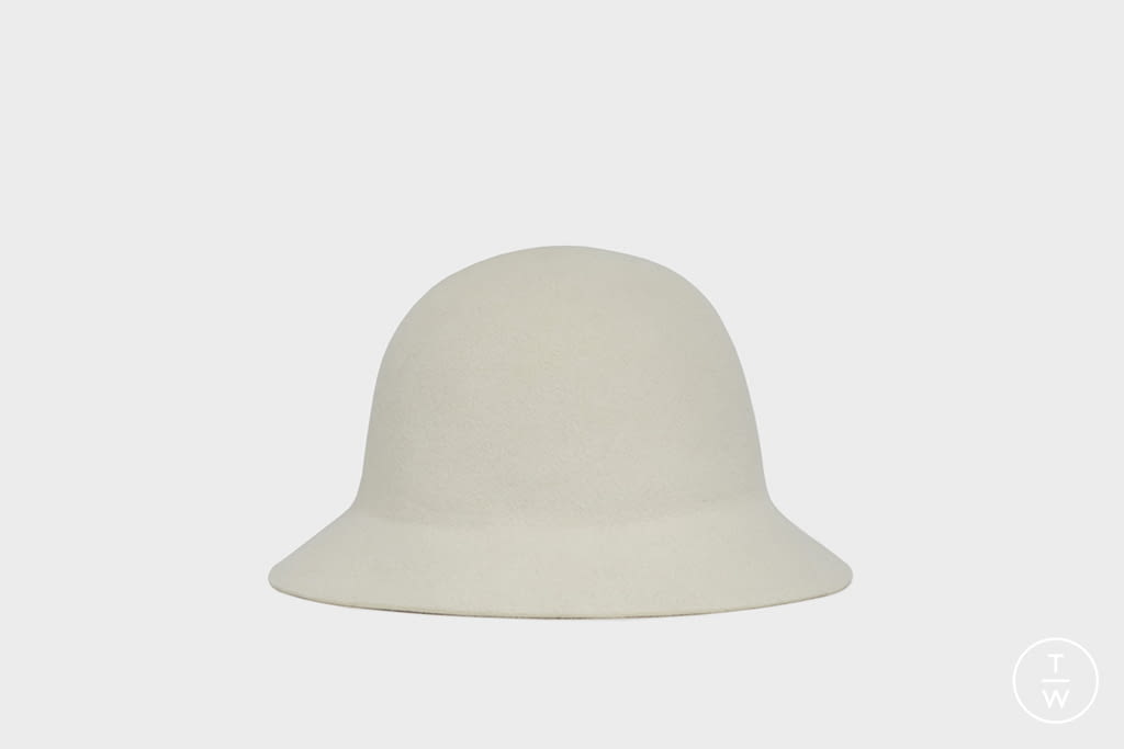 Fashion Week Paris Spring/Summer 2022 look 37 from the Celine collection menswear accessories