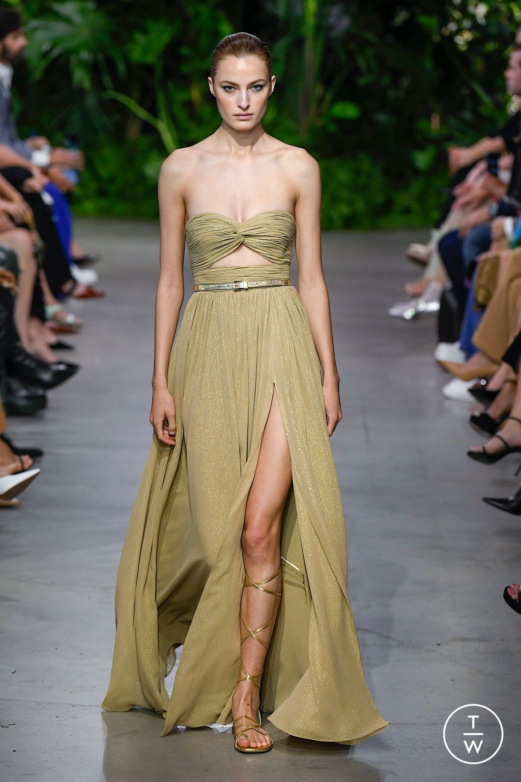 Fashion Week New York Spring/Summer 2023 look 40 de la collection Michael Kors Collection womenswear