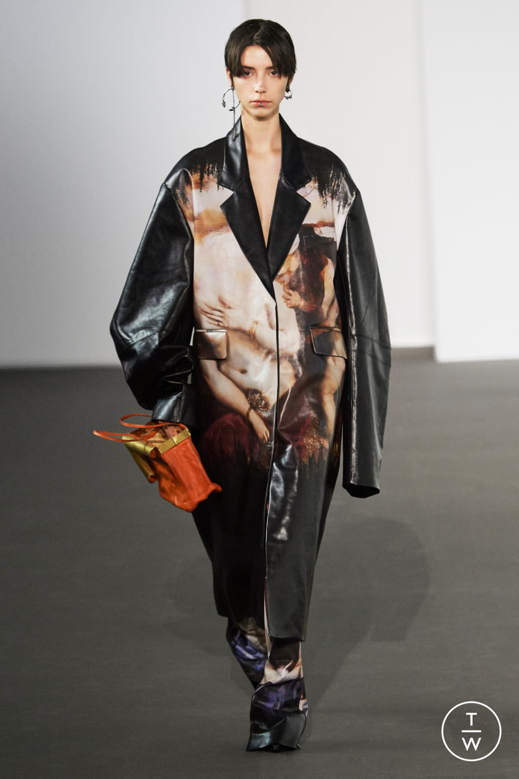 Fashion Week Paris Fall/Winter 2020 look 16 from the Acne Studios collection womenswear