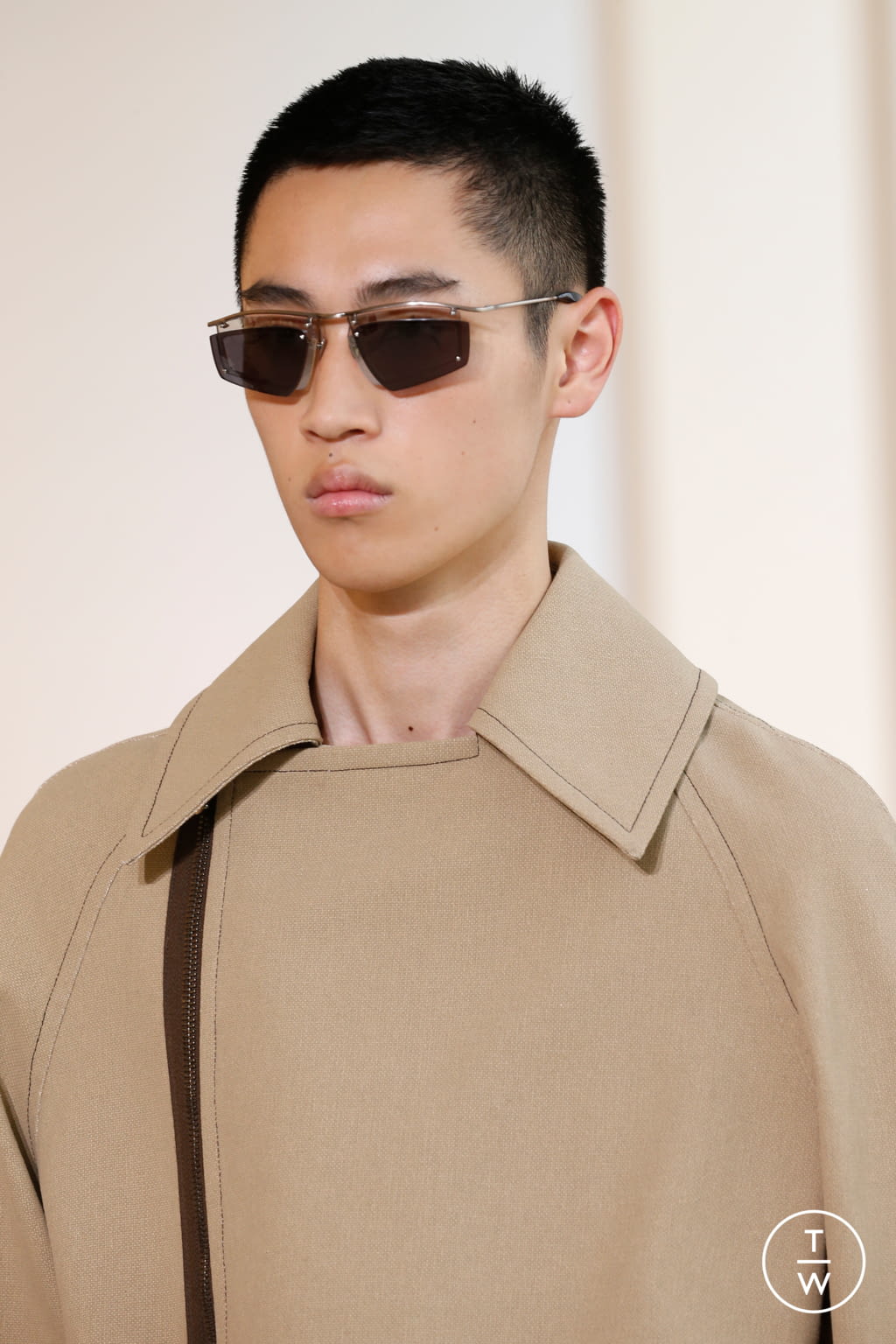 Fashion Week Paris Spring/Summer 2020 look 6 from the Acne Studios collection menswear accessories
