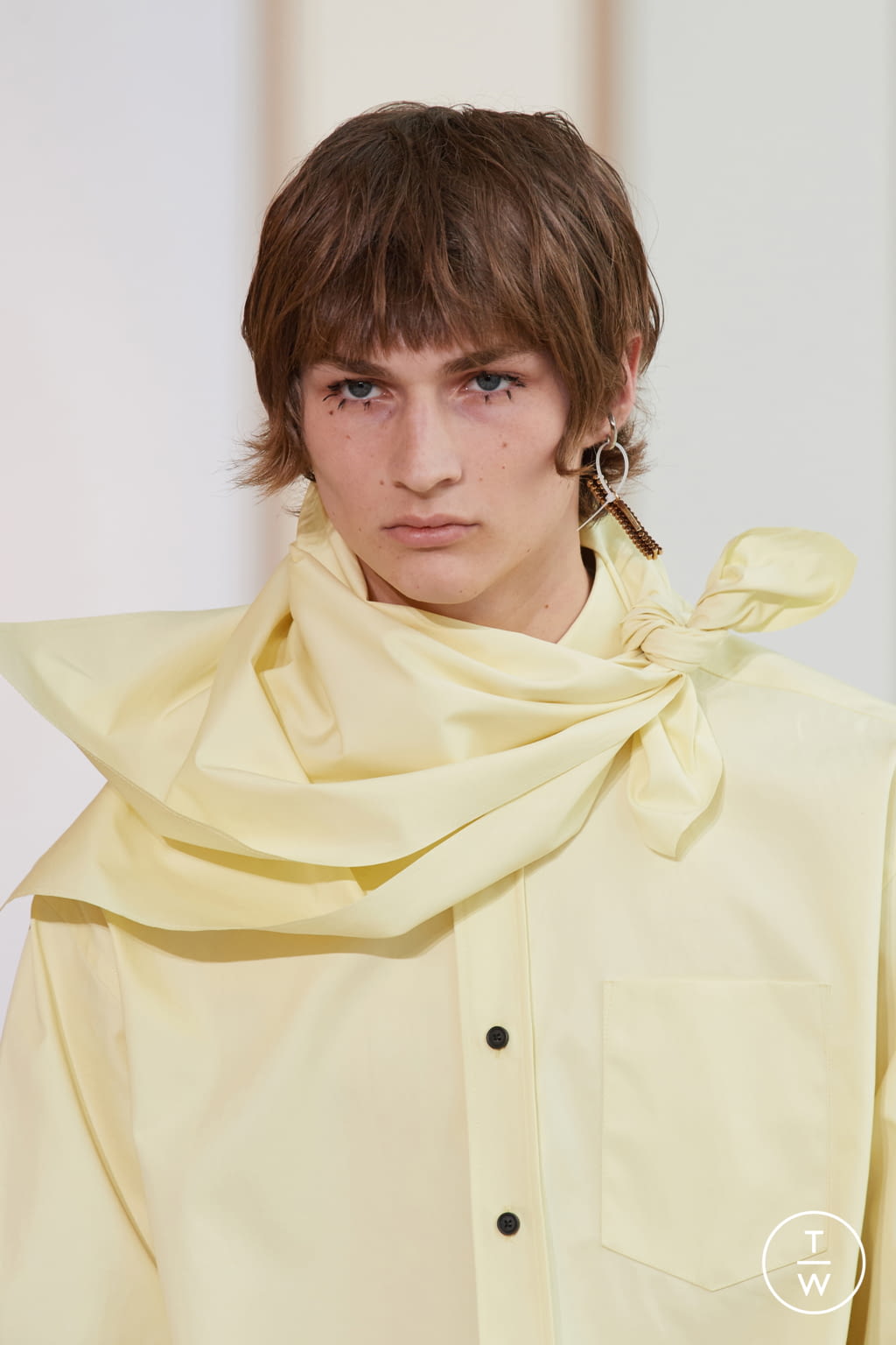 Fashion Week Paris Spring/Summer 2020 look 3 from the Acne Studios collection 男装配饰