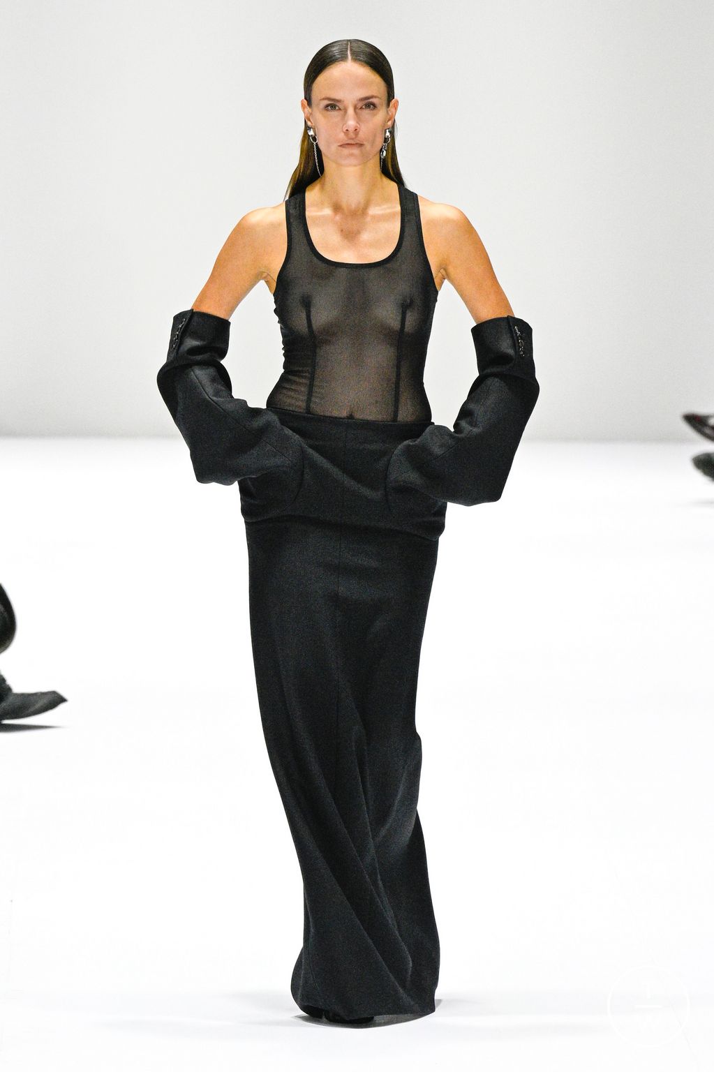 Fashion Week Paris Fall/Winter 2024 look 50 de la collection Acne Studios womenswear